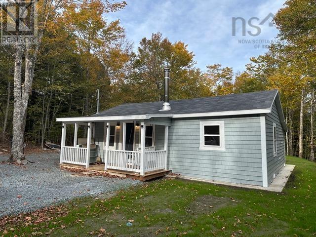 21 Woodland Avenue, Conquerall Mills, Nova Scotia  B4V 6G7 - Photo 2 - 202425360