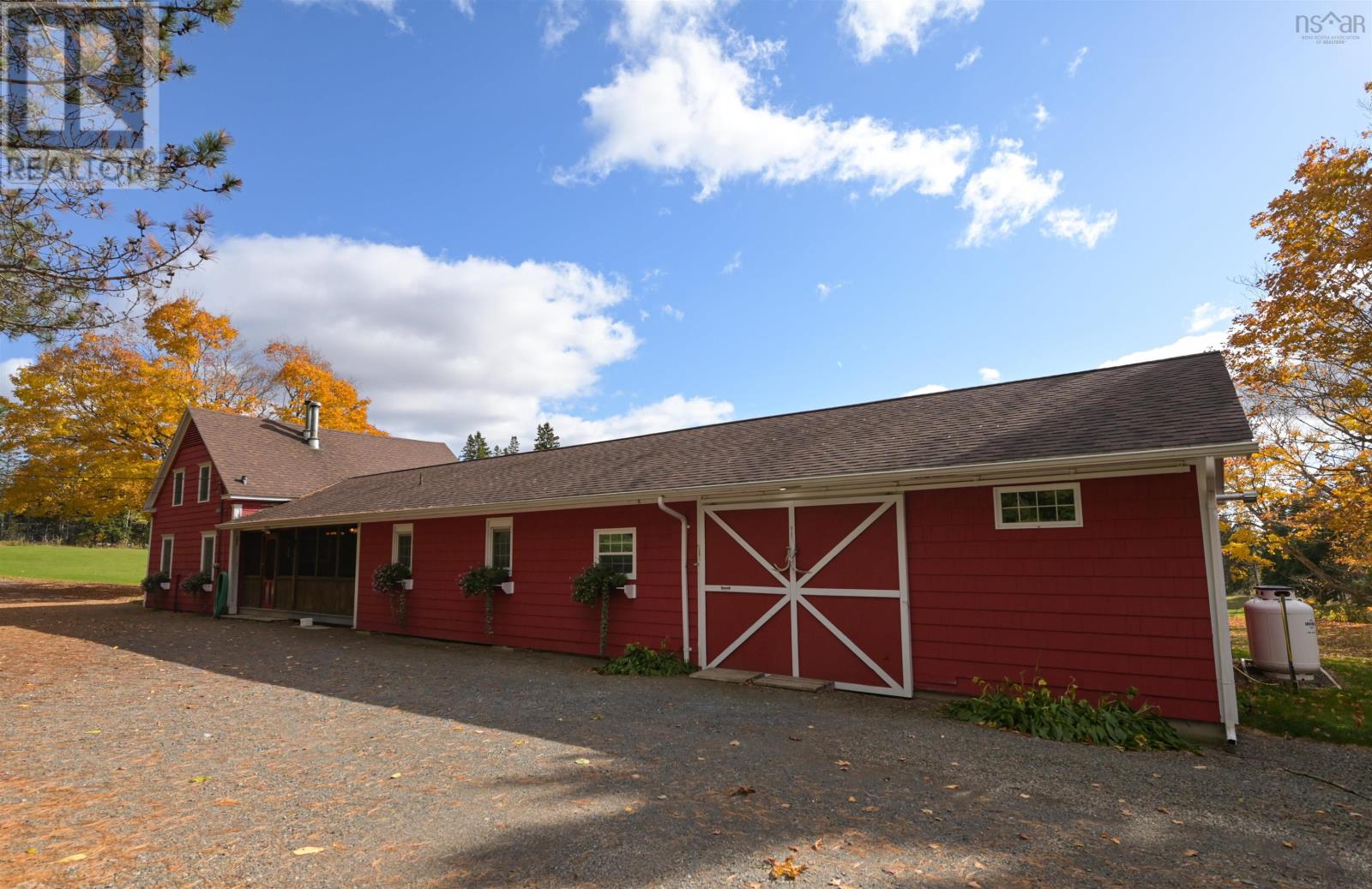 2639 Cabot Trail, Middle River, Nova Scotia  B0E 1B0 - Photo 6 - 202425434