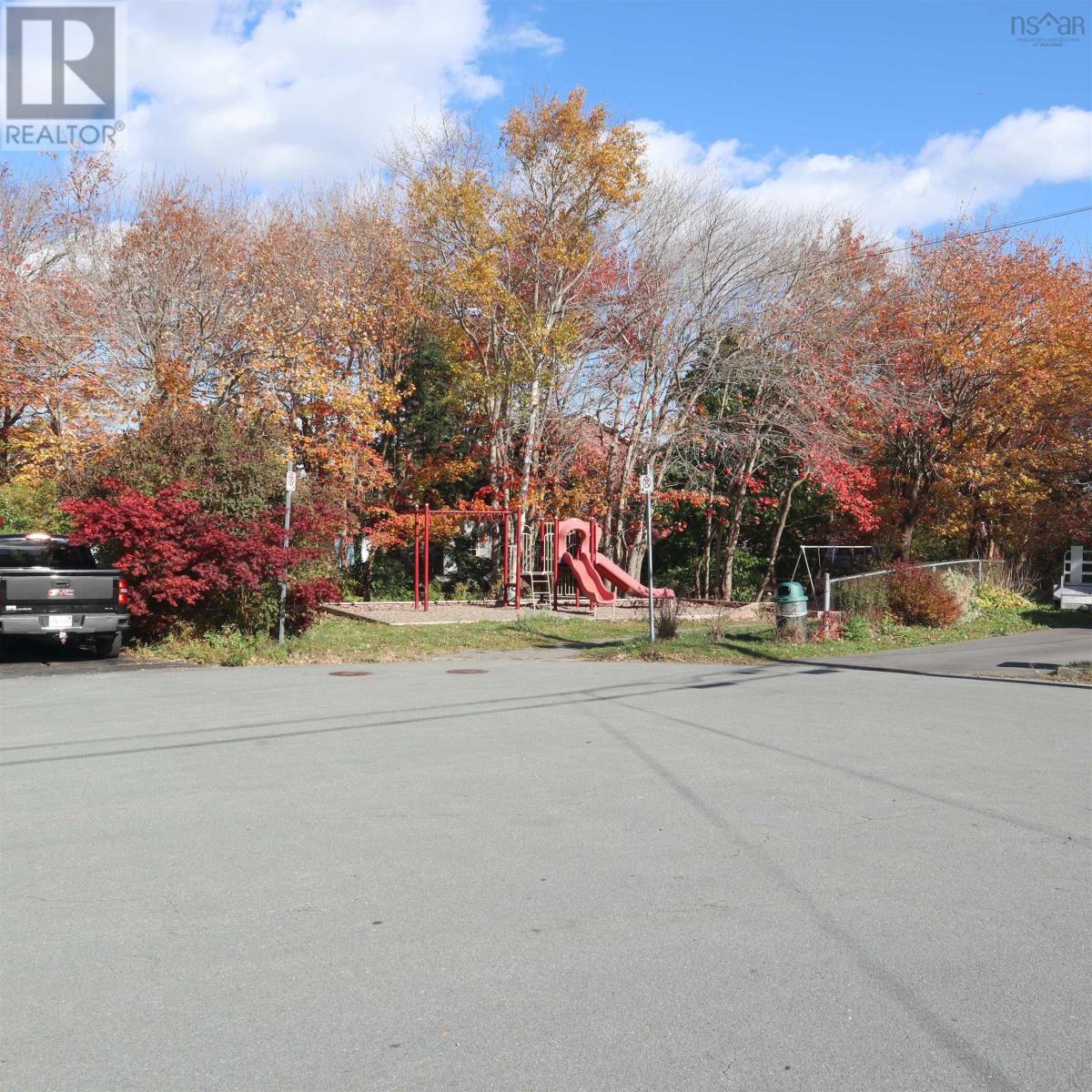 30 Bareng Court, Dartmouth, Nova Scotia  B2X 2X4 - Photo 11 - 202425471