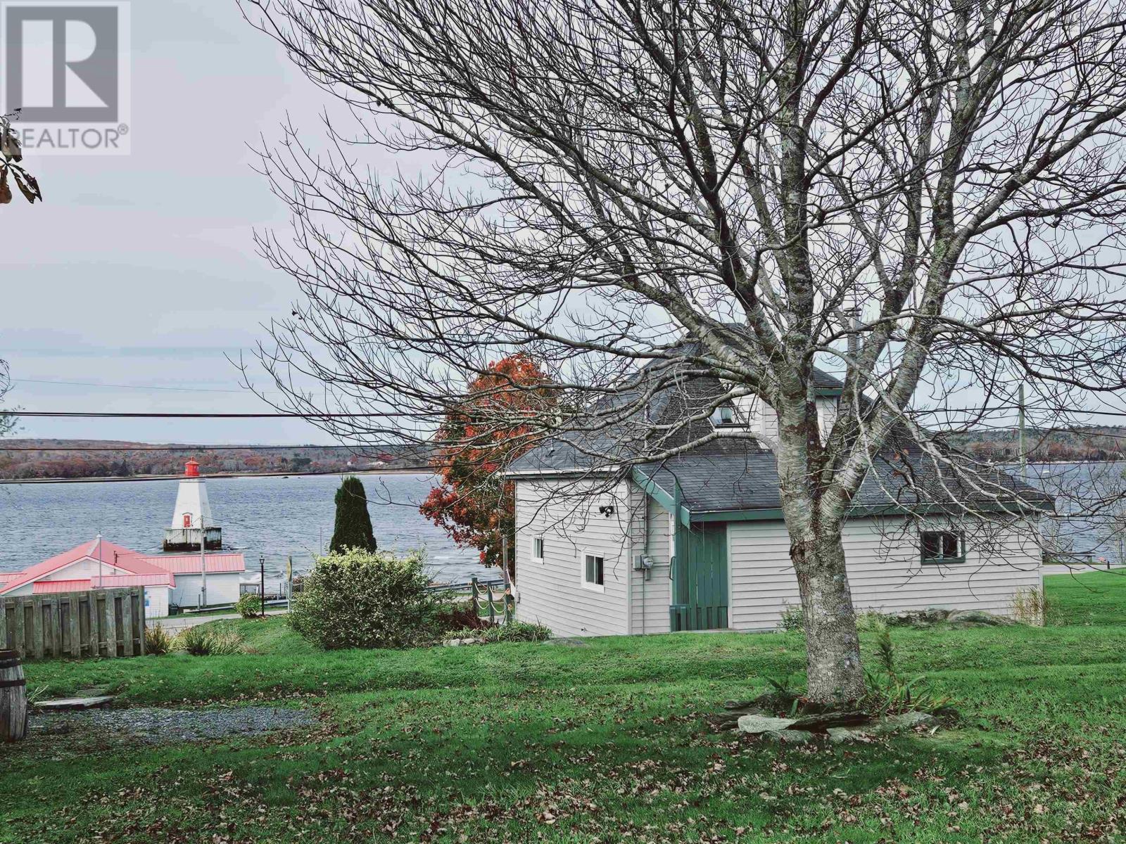 1587 Sandy Point Road, Sandy Point, Nova Scotia  B0T 1W0 - Photo 5 - 202425528