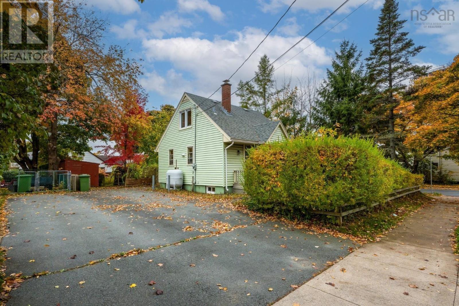 6952 Cook Avenue, Halifax, Nova Scotia  B3L 2J8 - Photo 28 - 202425552