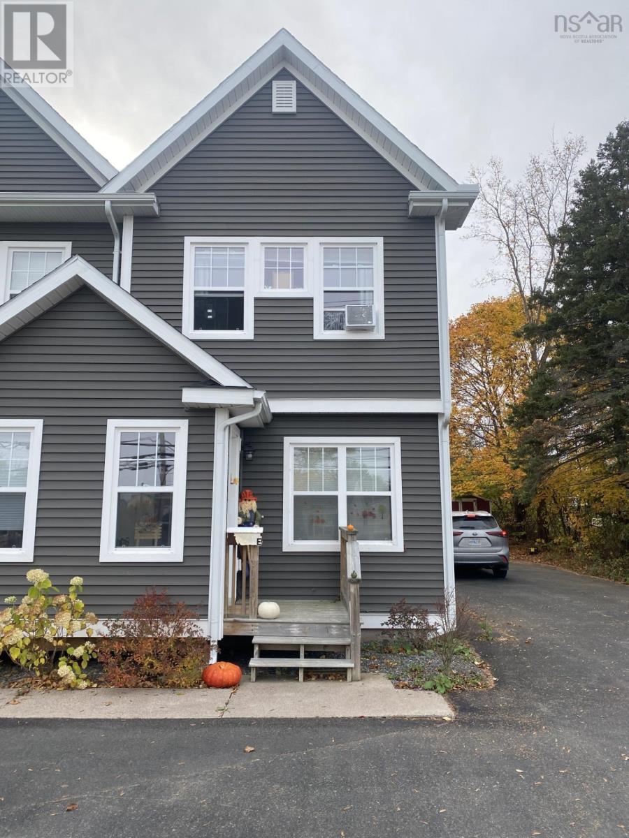 E 239 Hawthorne, antigonish, Nova Scotia