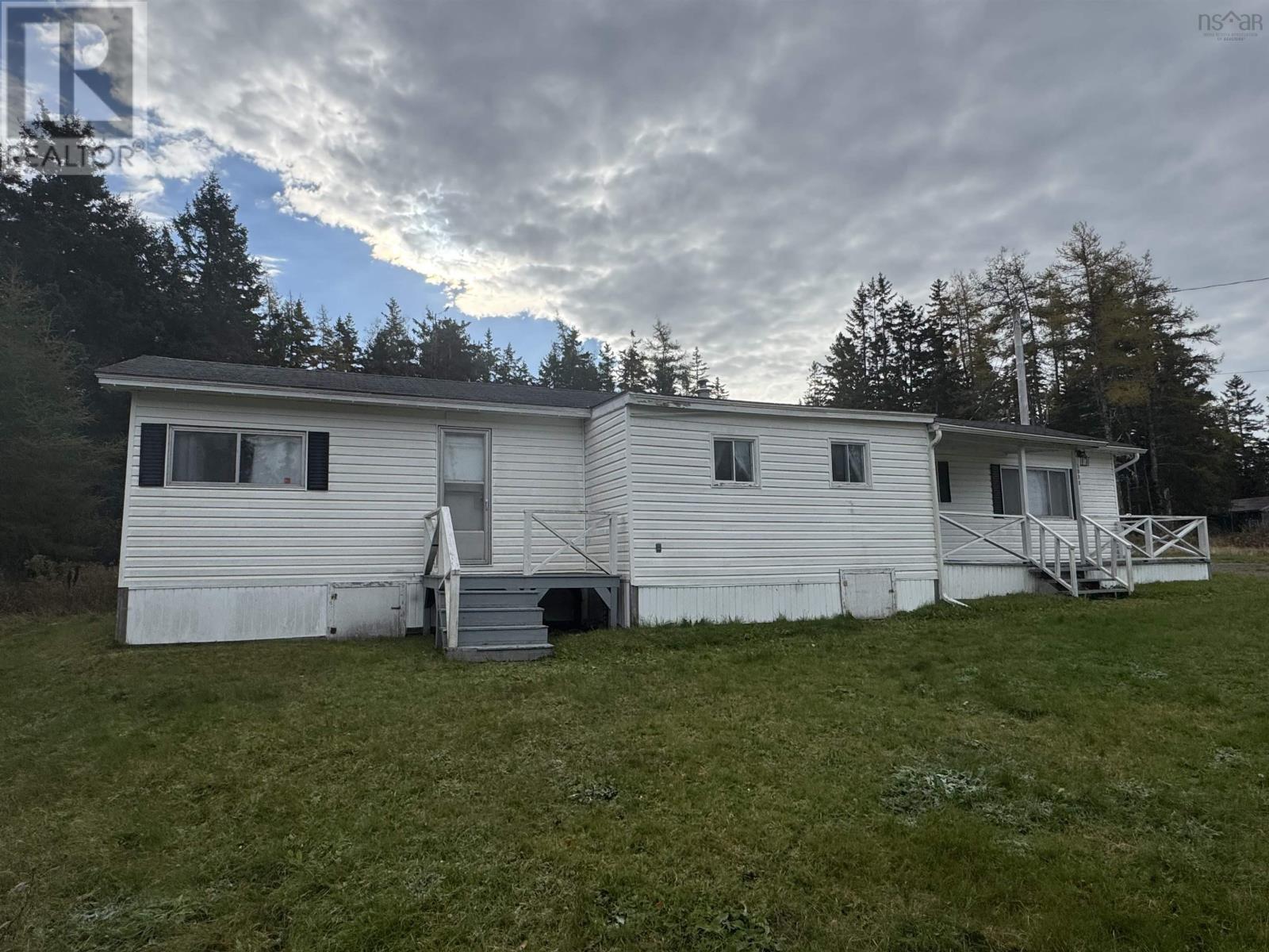 1023 Front Lake Road, Caribou Marsh, Nova Scotia  B1M 1B4 - Photo 10 - 202425730