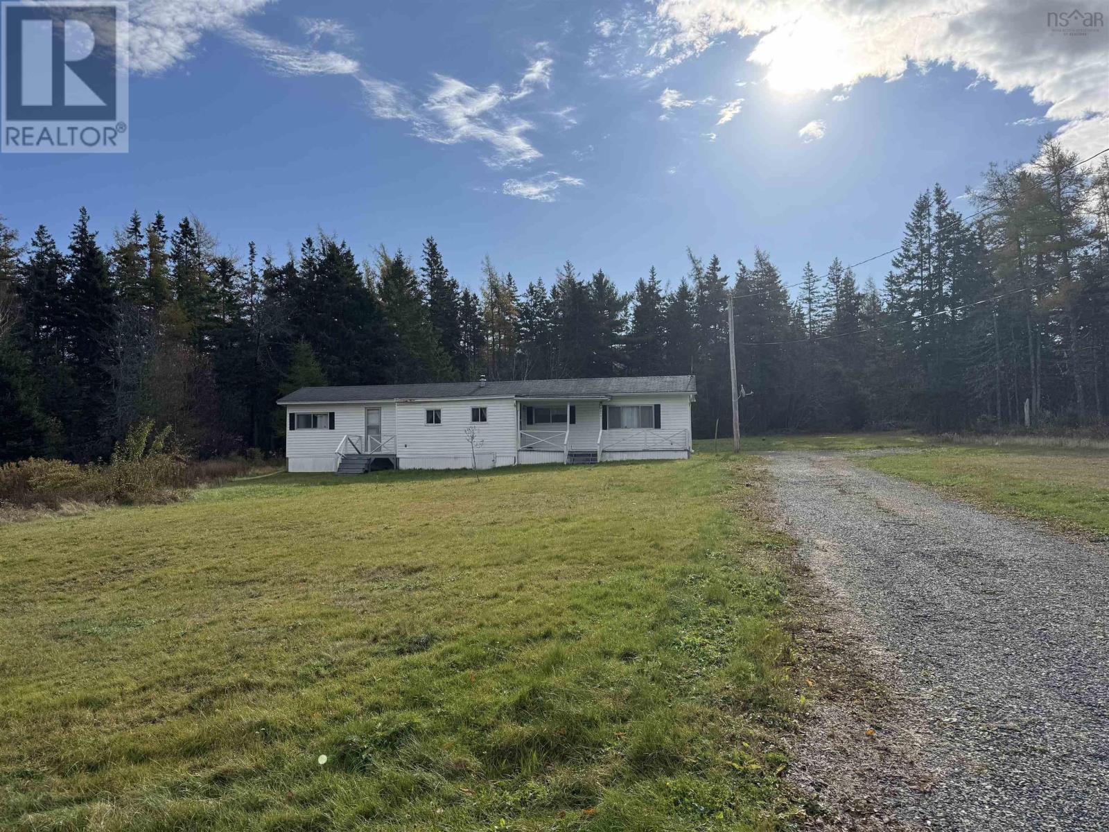 1023 Front Lake Road, Caribou Marsh, Nova Scotia  B1M 1B4 - Photo 2 - 202425730