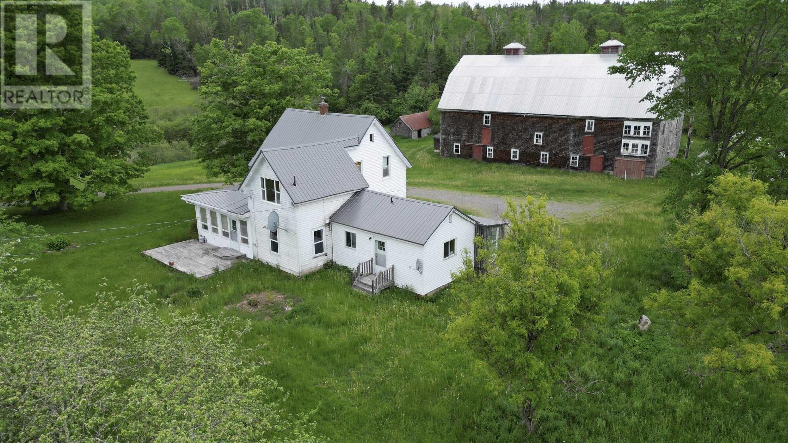 50 Old Economy Road, Bass River, Nova Scotia  B0M 1B0 - Photo 2 - 202425813