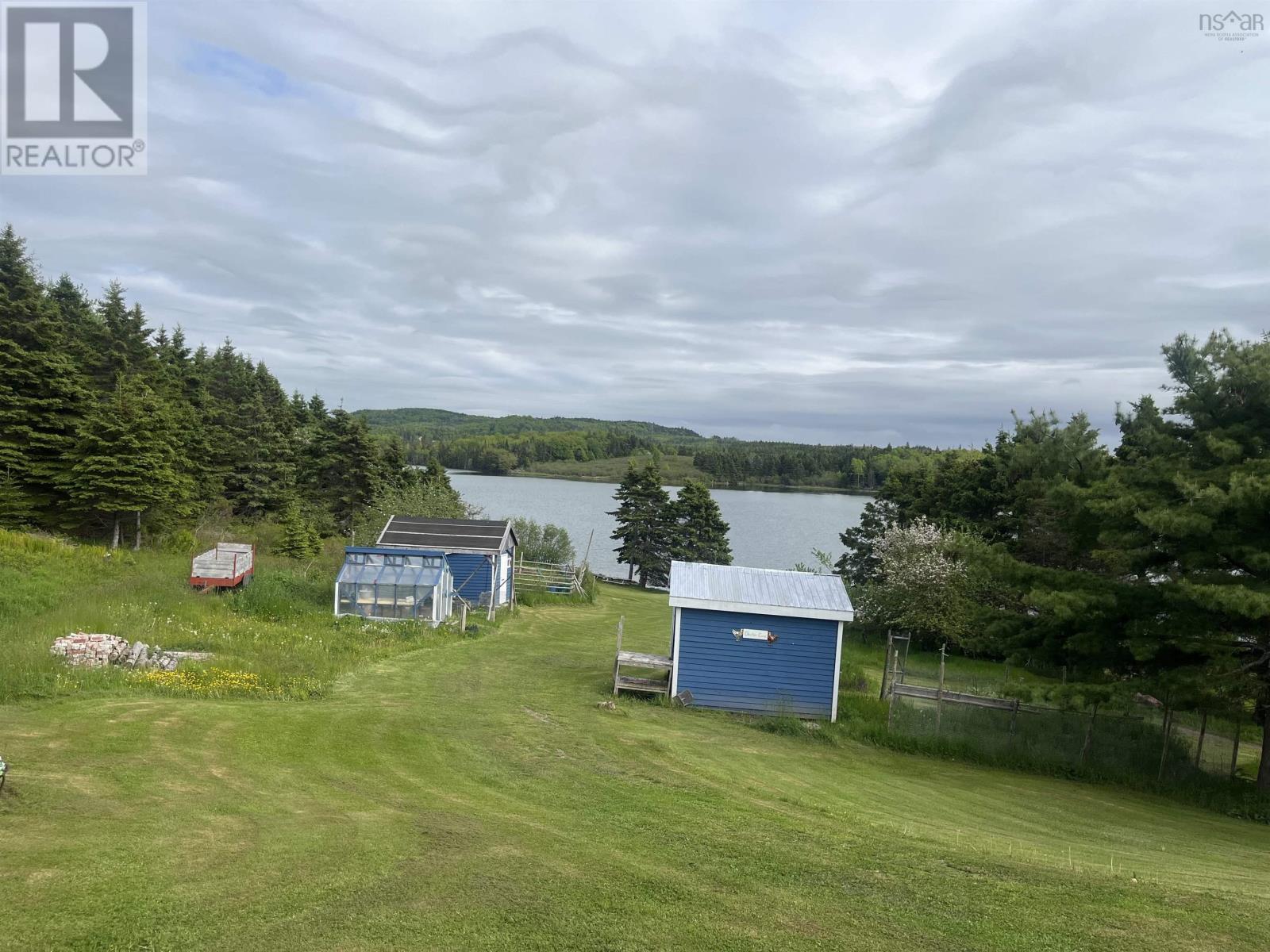 96 Landry Lane, Sampsonville, Nova Scotia  B0E 3B0 - Photo 3 - 202425904