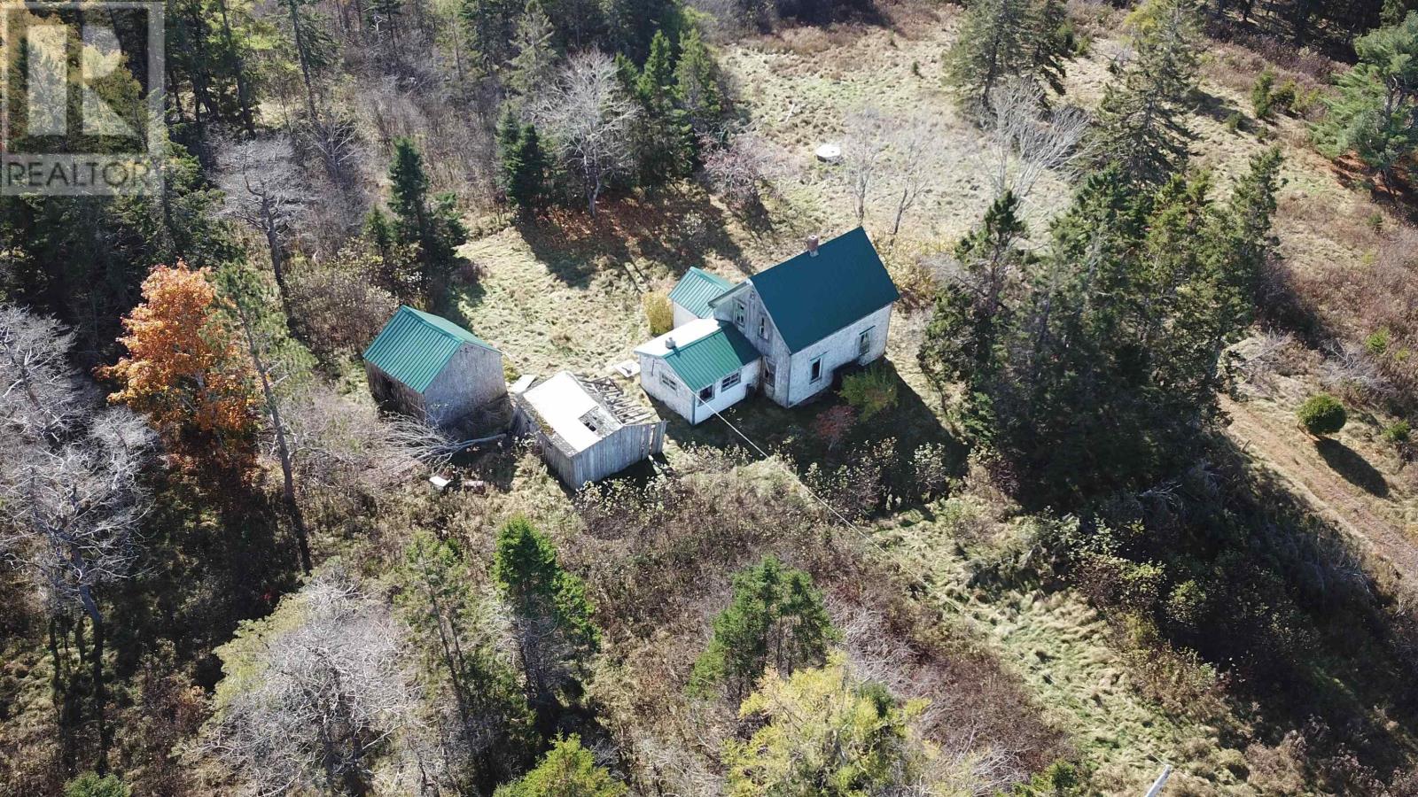 295 Gate Road, Elderbank, Nova Scotia  B0N 1K0 - Photo 15 - 202426029