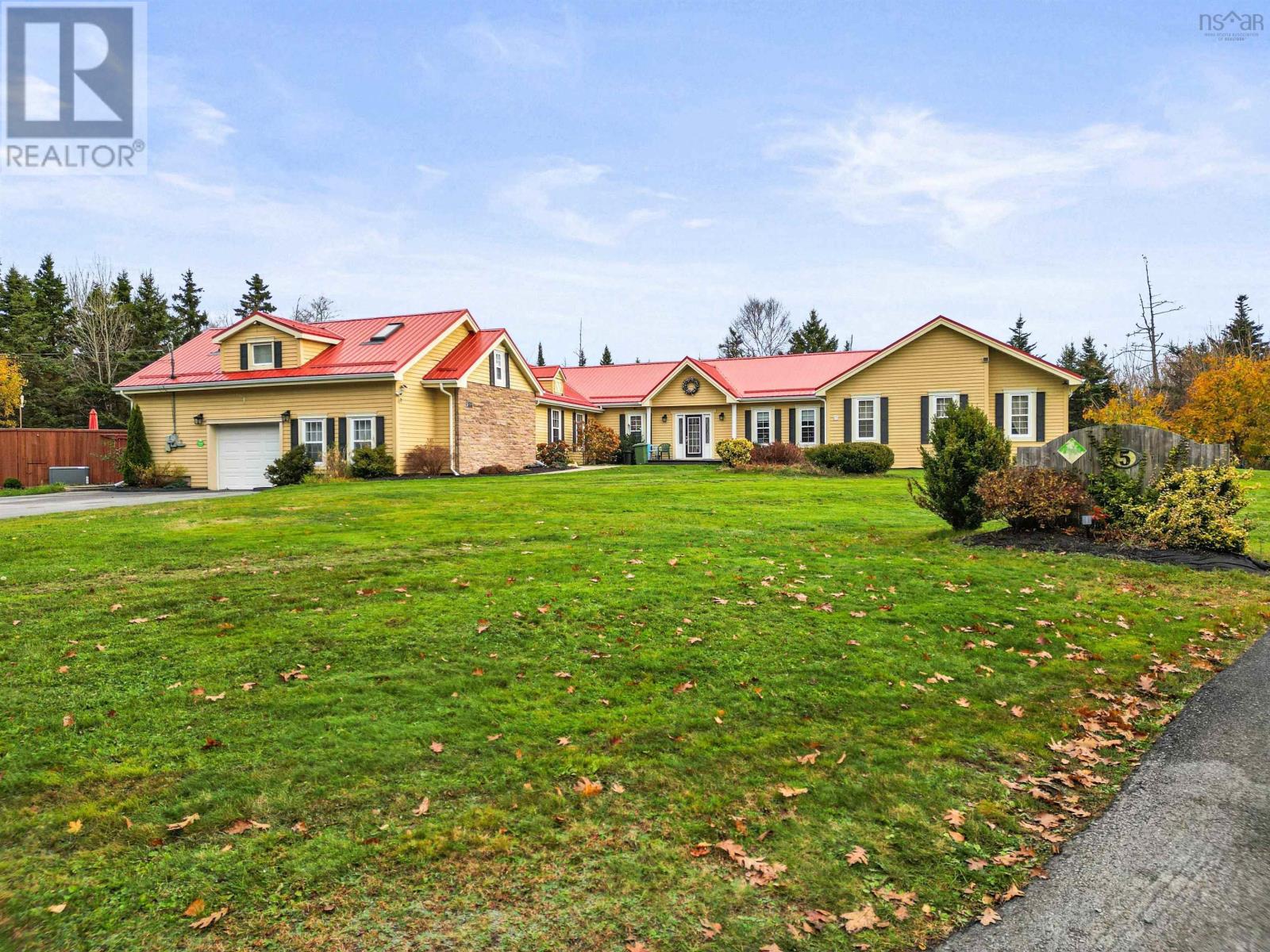 5 Strawberry Lane, mineville, Nova Scotia