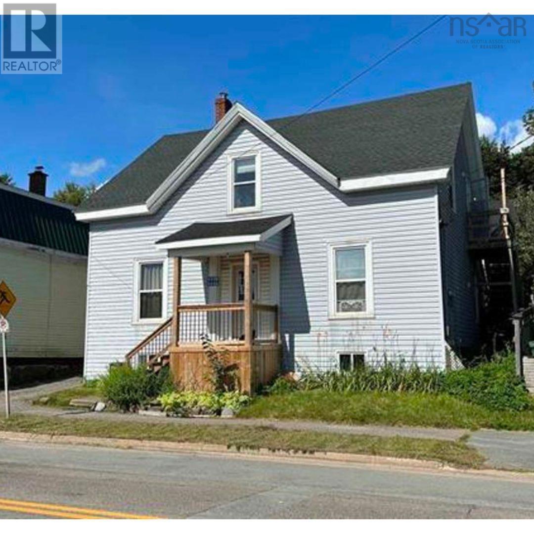 844 Obrien Street, Windsor, Nova Scotia  B0N 2T0 - Photo 2 - 202426201