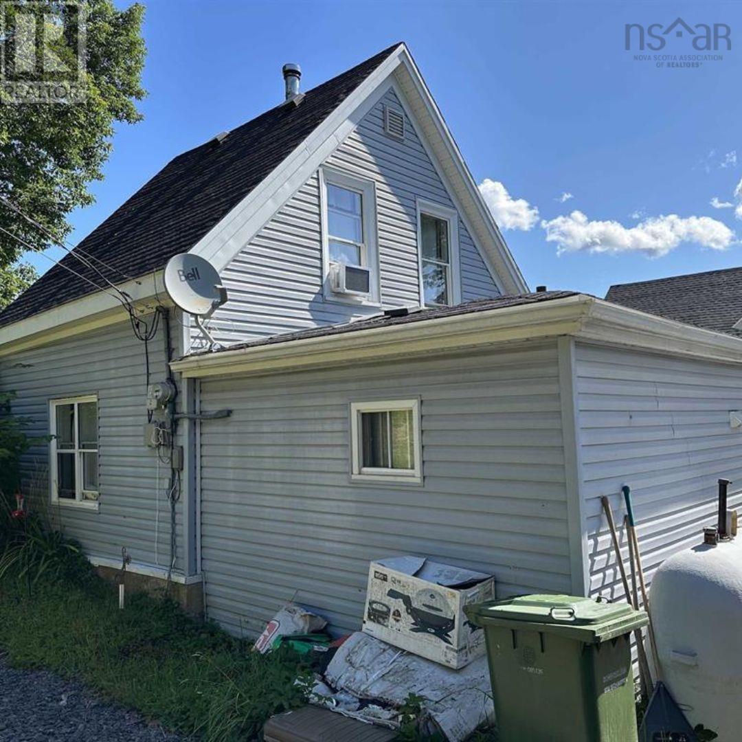 844 Obrien Street, Windsor, Nova Scotia  B0N 2T0 - Photo 6 - 202426201