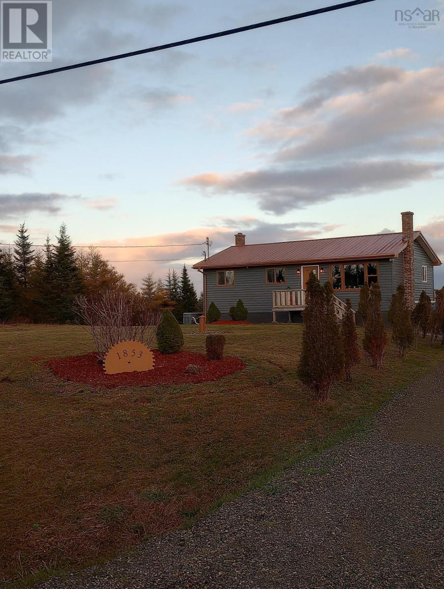 1853 Fourchu Road, Richmond County, Nova Scotia  B1K 2E7 - Photo 9 - 202426252