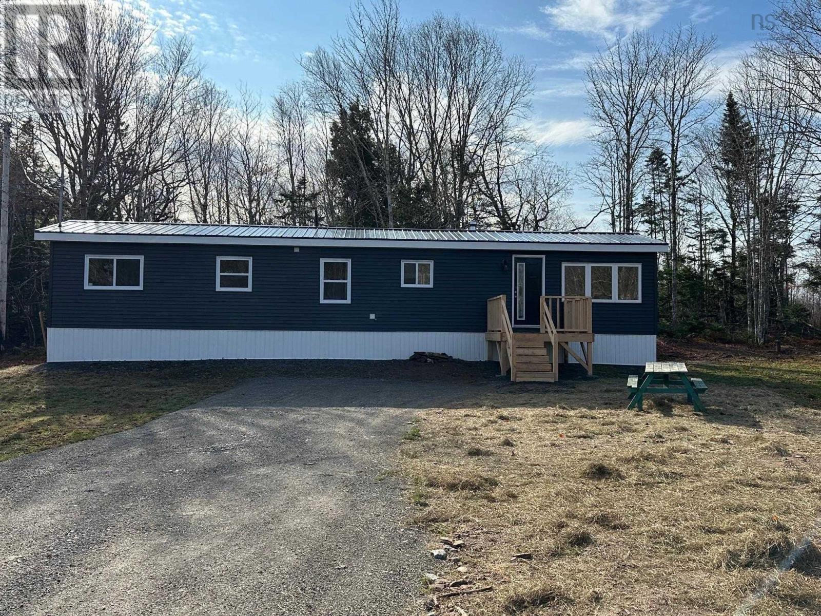 811 Four Mile Brook Road, Four Mile Brook, Nova Scotia  B0K 1R0 - Photo 15 - 202426255