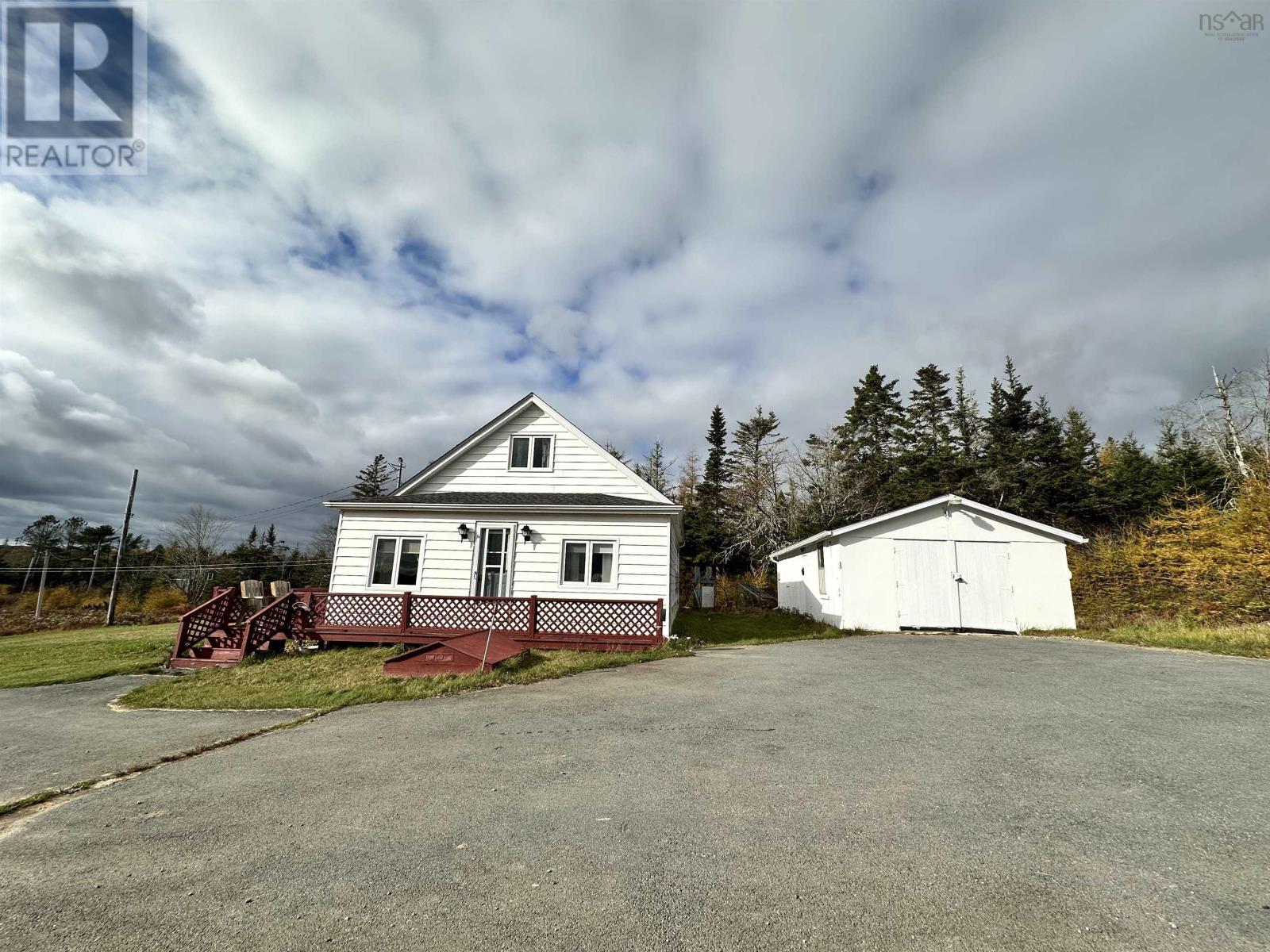 142 Nauglers Settlement Road, Moser River, Nova Scotia  B0J 3B0 - Photo 3 - 202426280