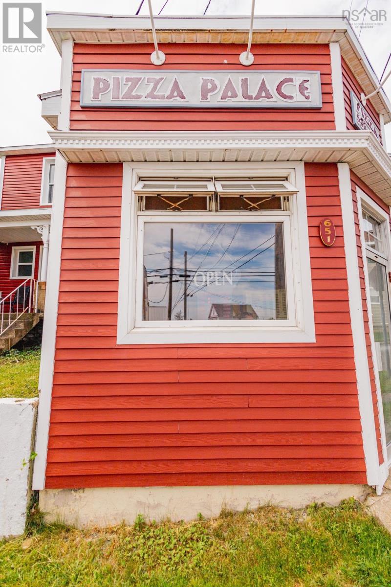 651 Victoria Road, Sydney, Nova Scotia  B1N 1H5 - Photo 10 - 202426579