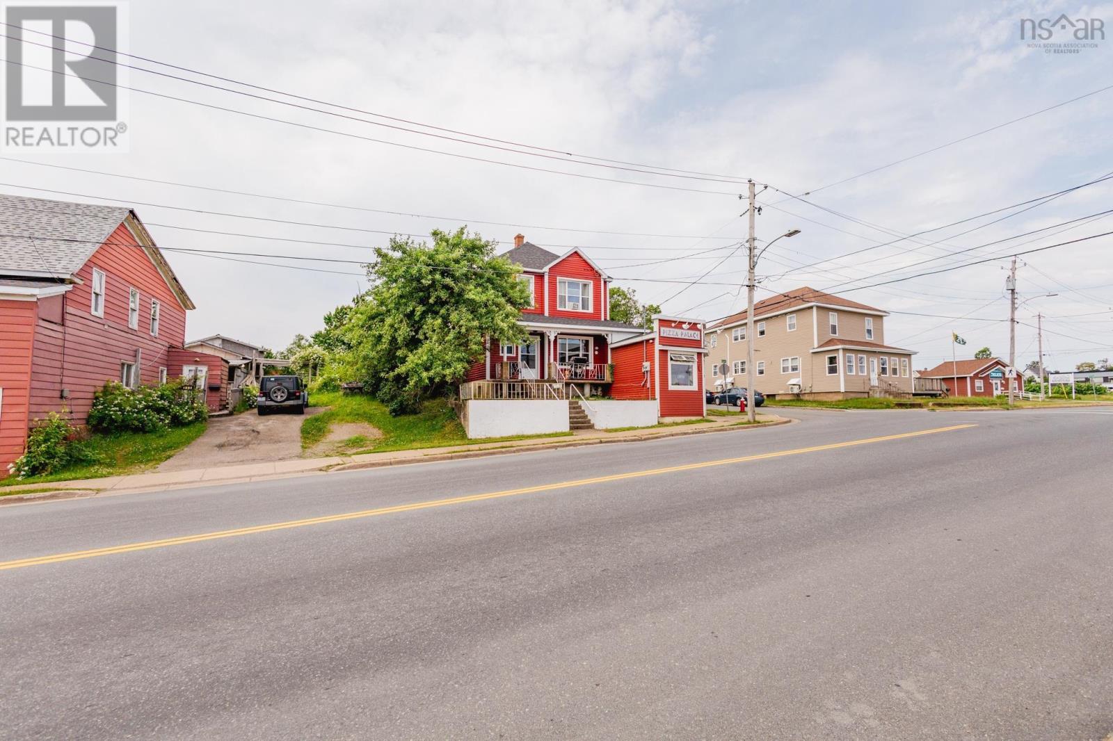 651 Victoria Road, Sydney, Nova Scotia  B1N 1H5 - Photo 4 - 202426579