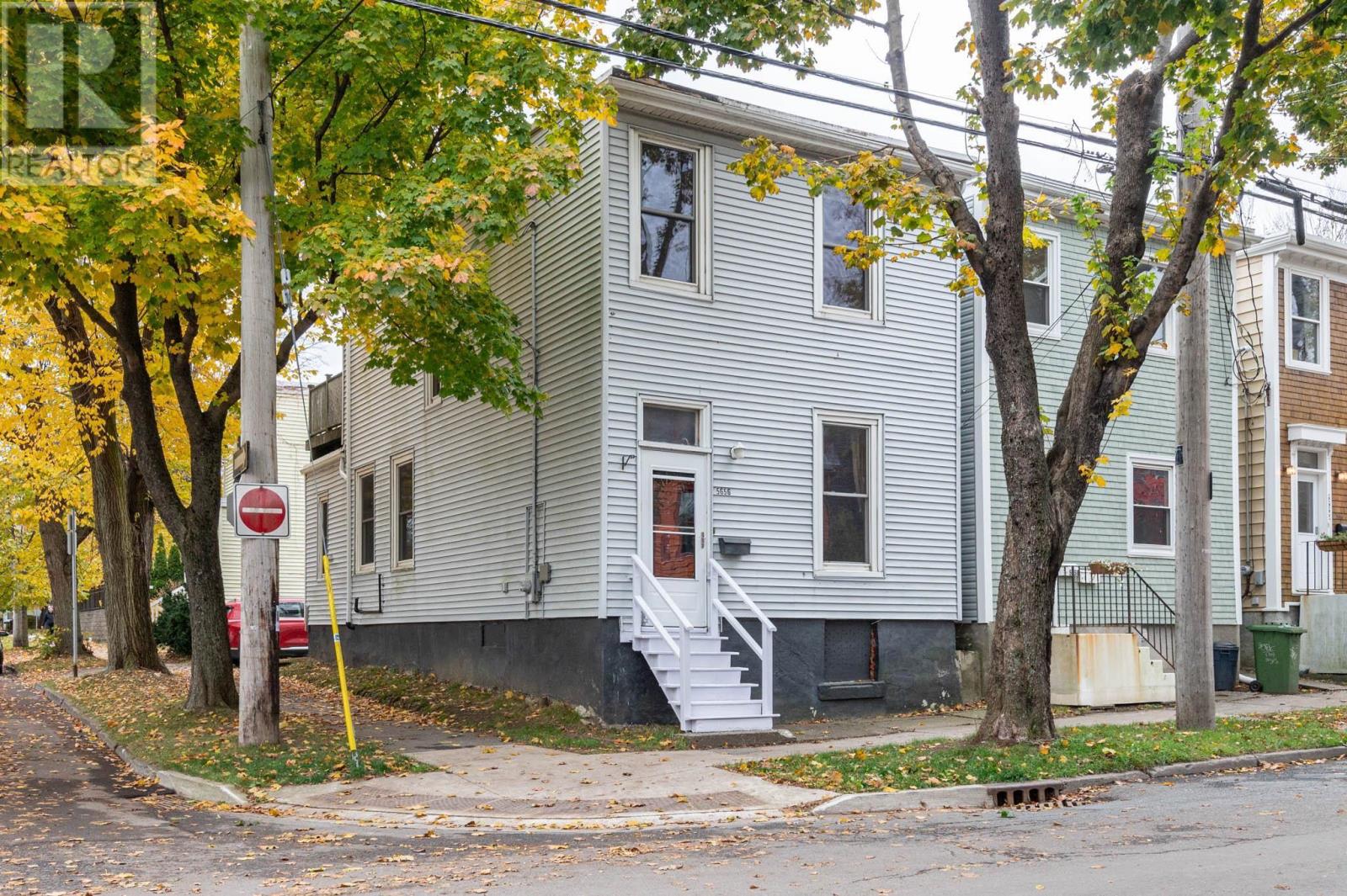 5656 Bloomfield Street, halifax, Nova Scotia