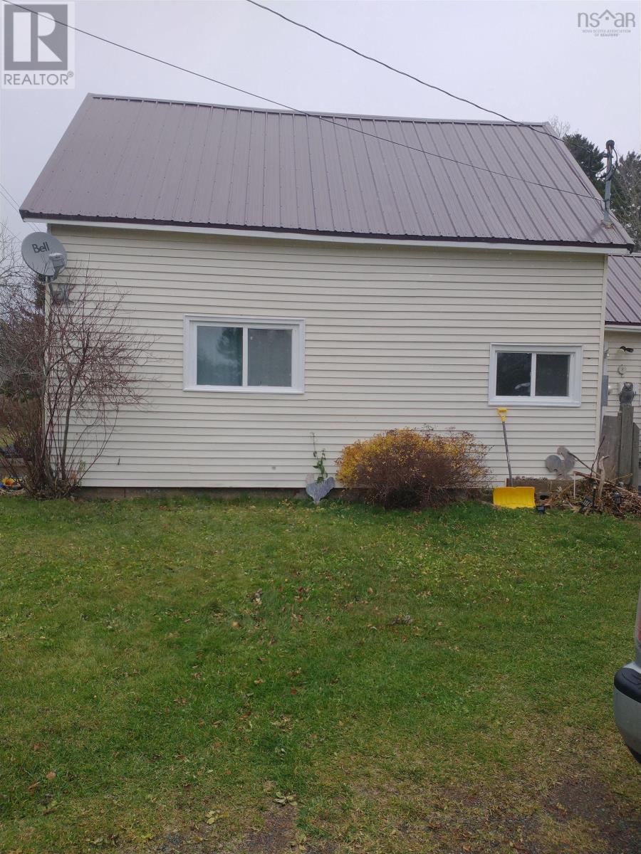 5150 Highway 2, Little Bass River, Nova Scotia  B0M 1B0 - Photo 10 - 202426640