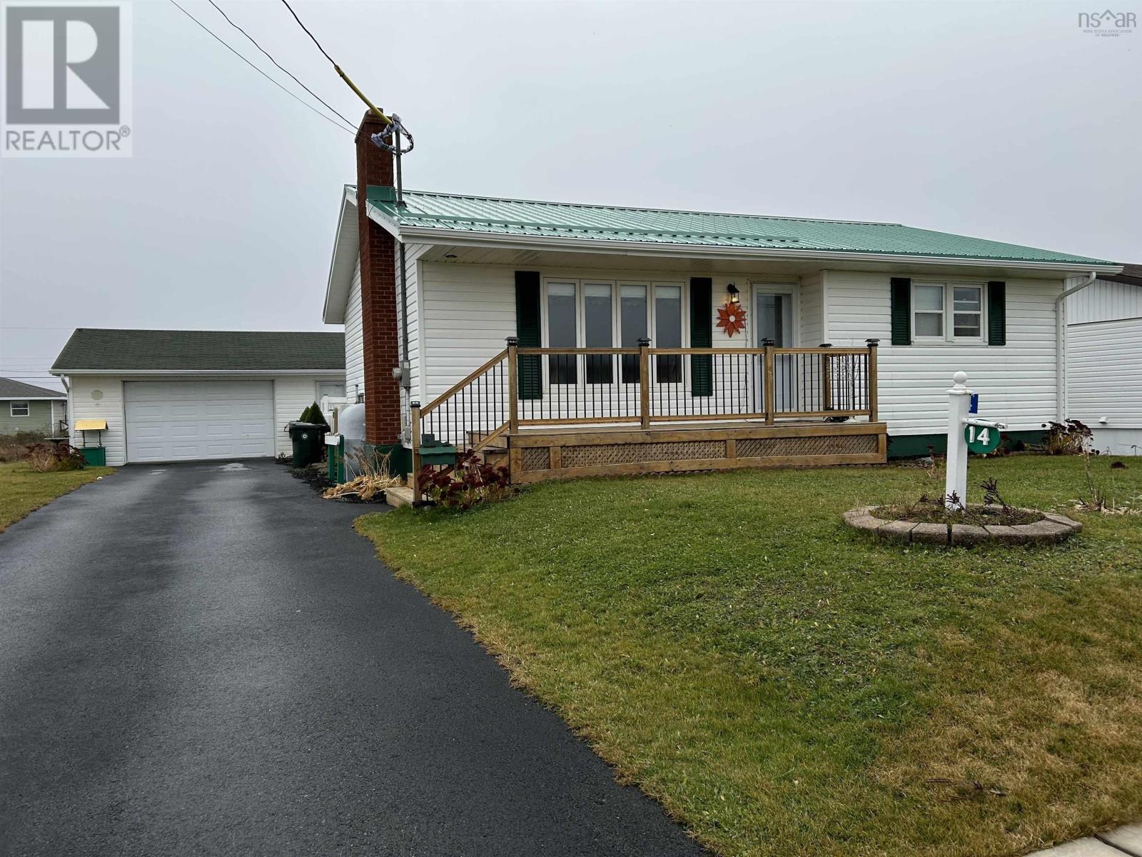 14 Khalsa Drive, Glace Bay, Nova Scotia  B1A 6A1 - Photo 2 - 202426653