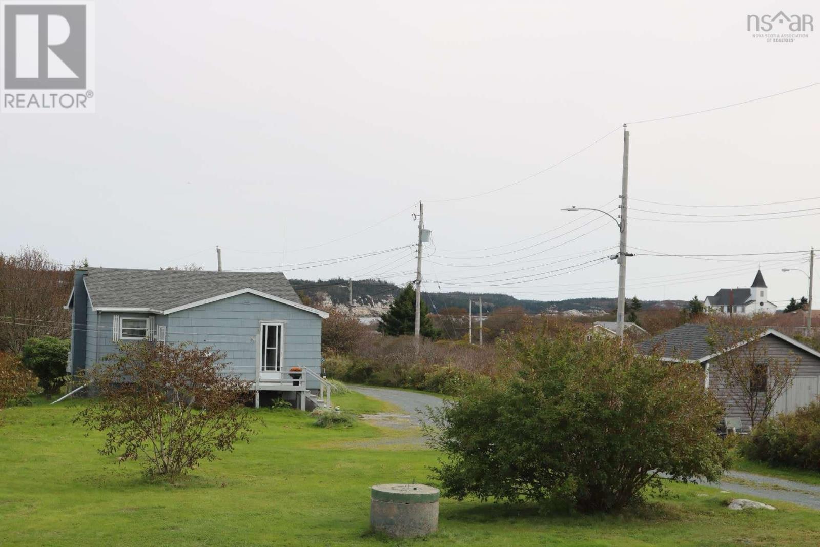 35 Pettipas Lane, Terence Bay, Nova Scotia  B3T 1Y4 - Photo 2 - 202426696