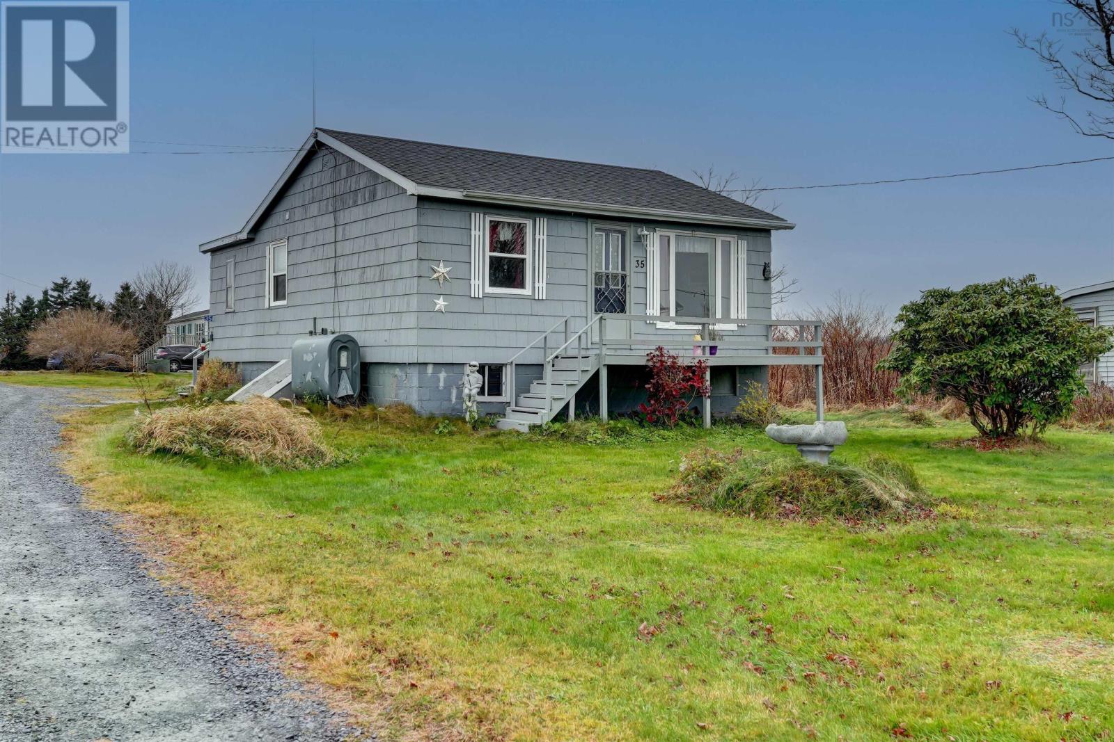 35 Pettipas Road, Terence Bay, Nova Scotia  B3T 1Y4 - Photo 6 - 202426696