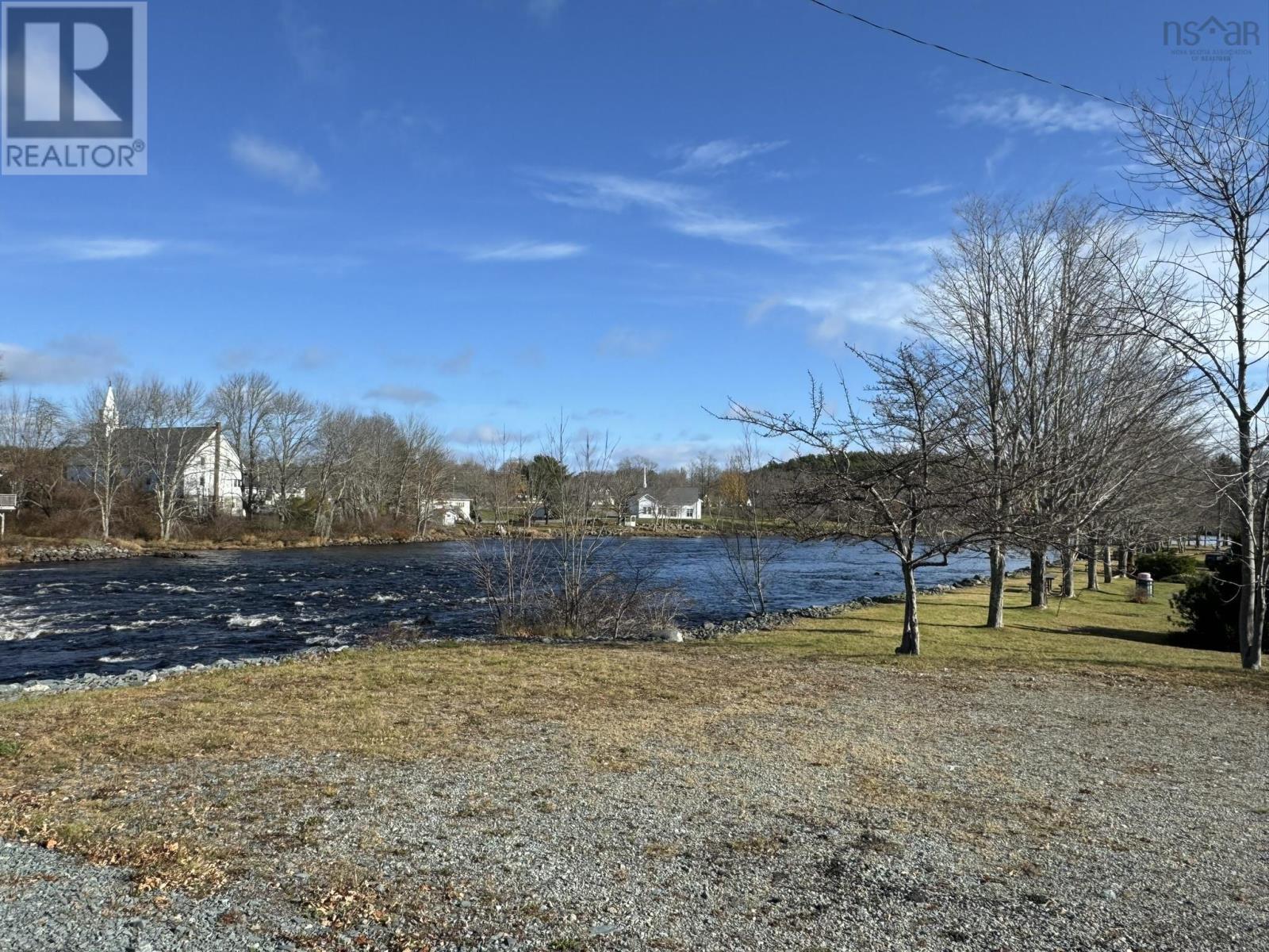 12 Oliver Street, Milton, Nova Scotia  B0T 1P0 - Photo 10 - 202426706