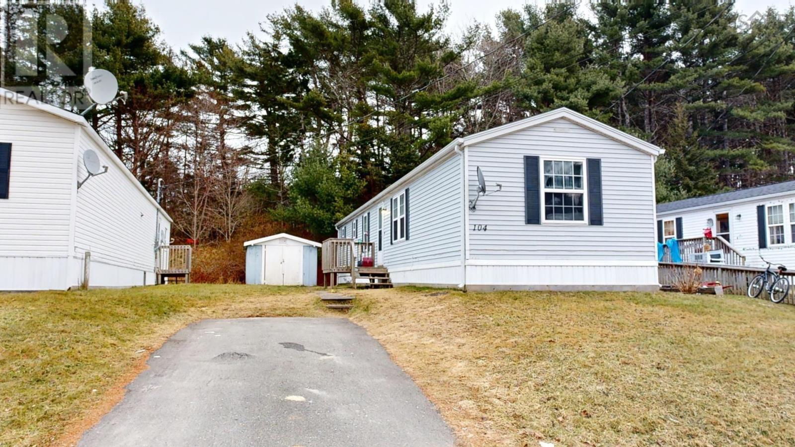 88/94/96/102 Commission Street, Sandy Point, Nova Scotia  B0T 1W0 - Photo 2 - 202426751