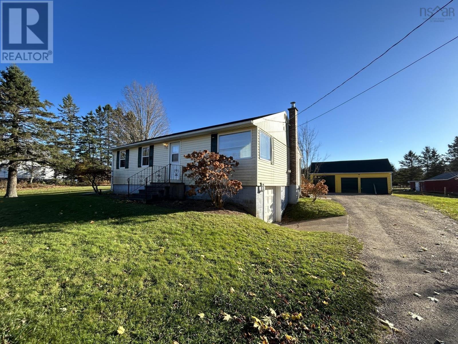 1053 English Mountain Road, south alton, Nova Scotia