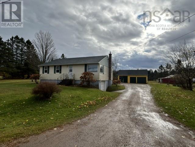 1053 English Mountain Road, South Alton, Nova Scotia  B4N 3V8 - Photo 2 - 202426753