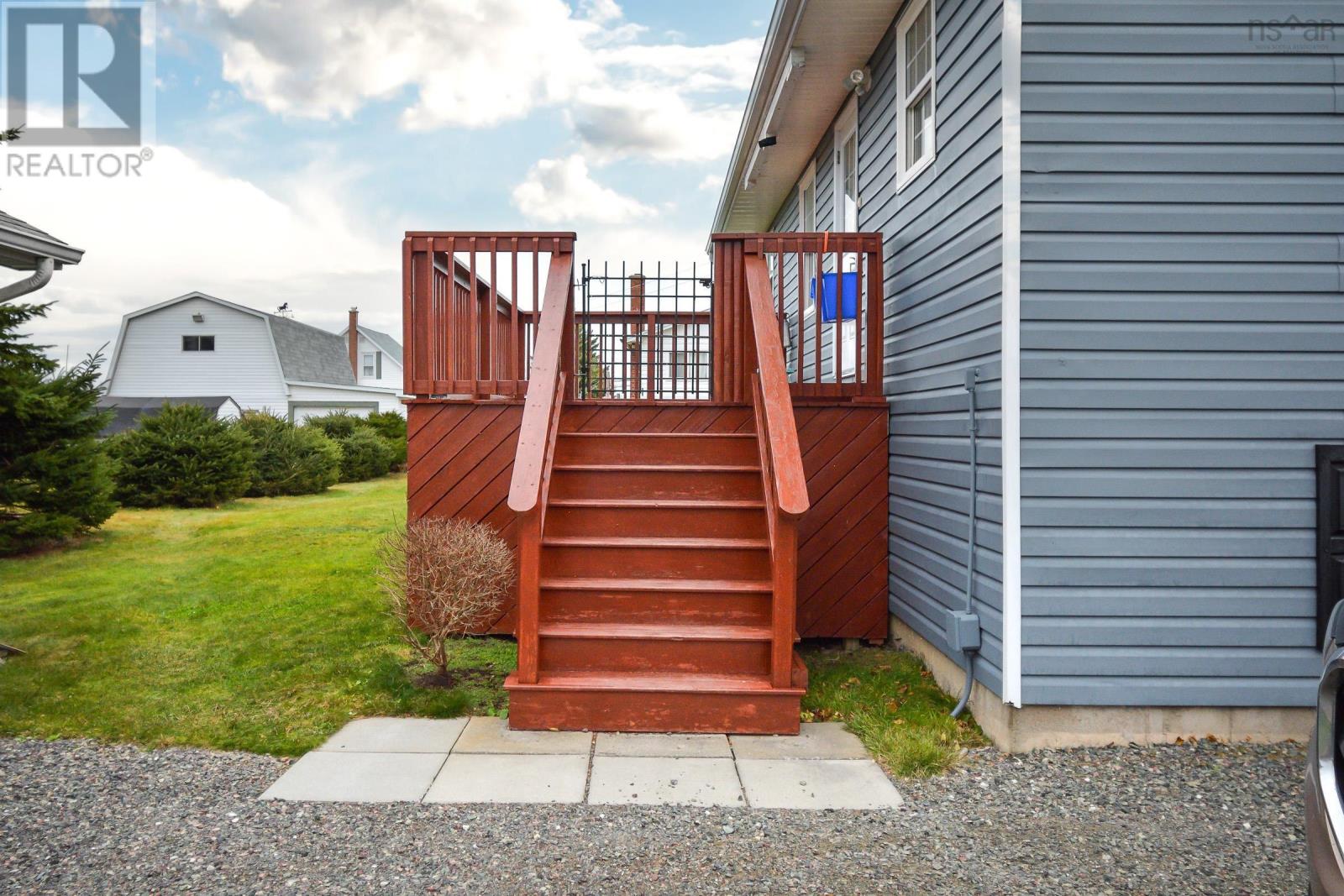 16 Macneils Lane, New Waterford, Nova Scotia  B1H 2T5 - Photo 26 - 202426755