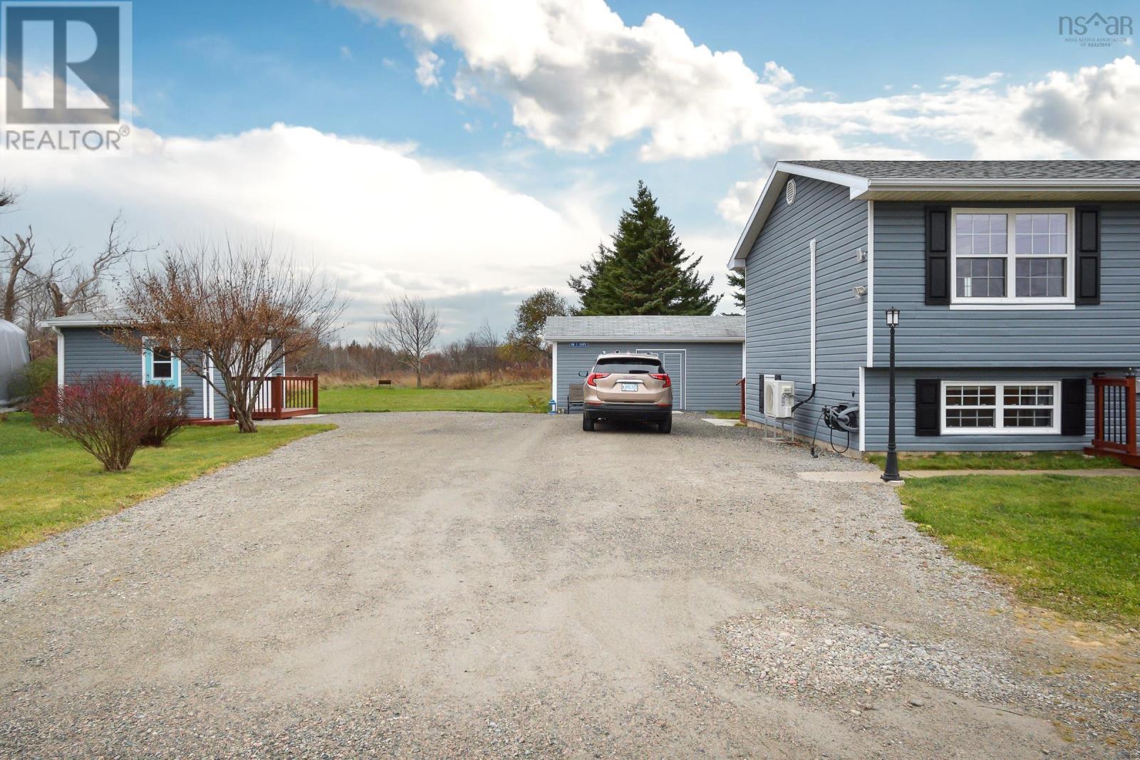 16 Macneils Lane, New Waterford, Nova Scotia  B1H 2T5 - Photo 27 - 202426755