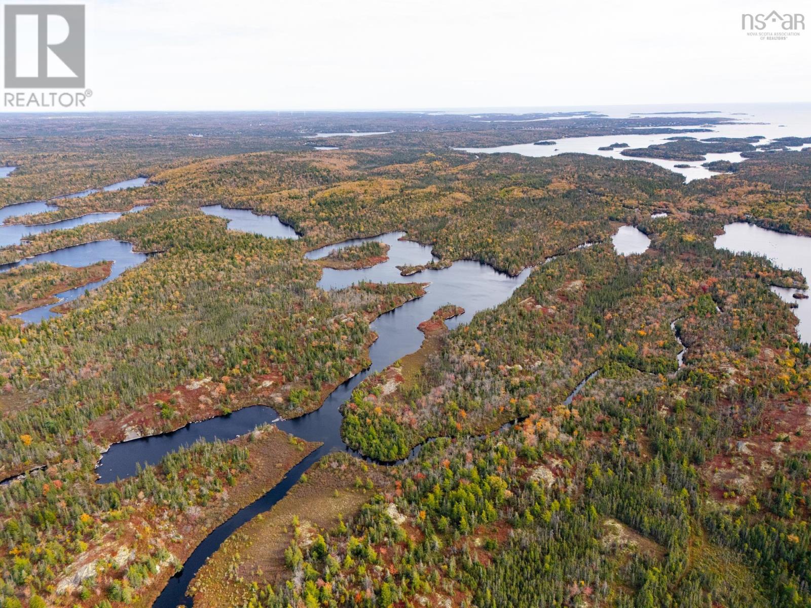 Big Lake Drive, Big Lake, Nova Scotia  B3Z 3X6 - Photo 16 - 202426756