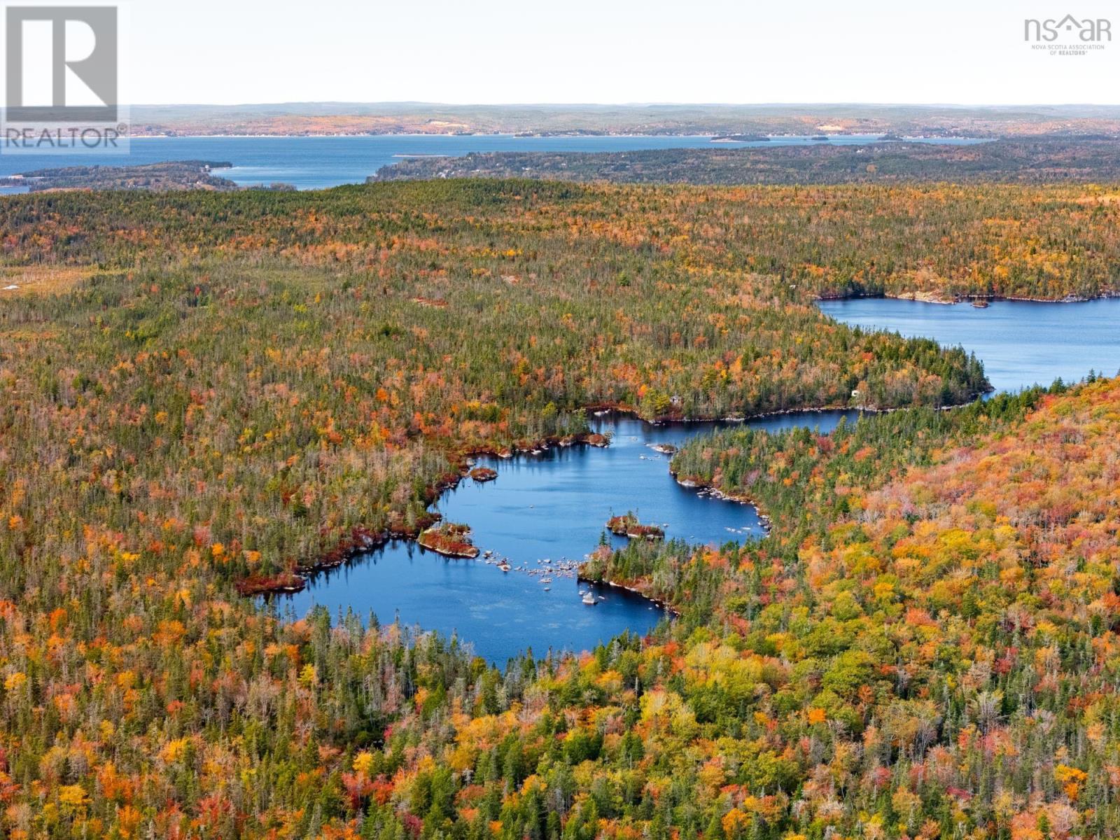 Big Lake Drive, Big Lake, Nova Scotia  B3Z 3X6 - Photo 19 - 202426756