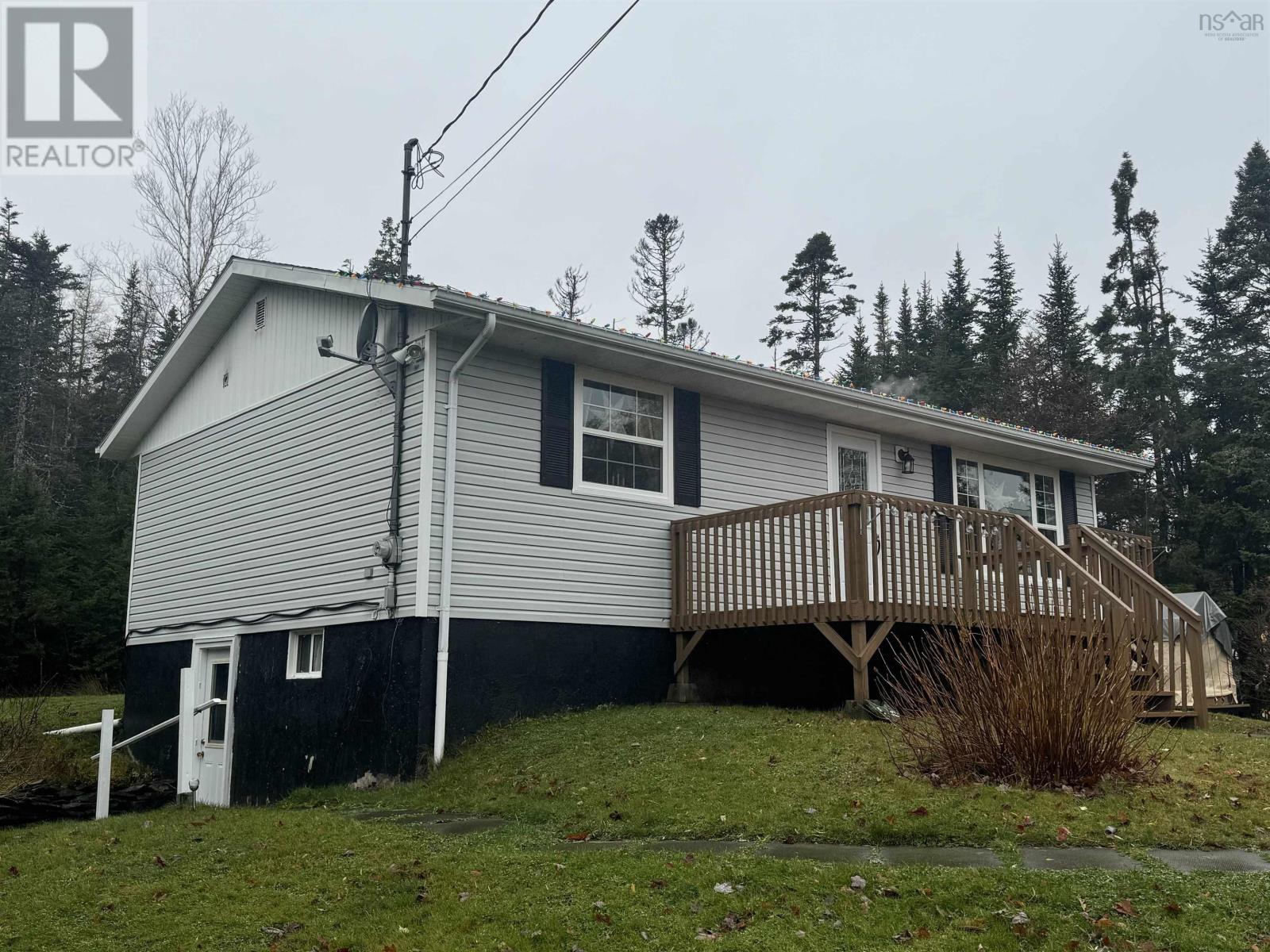 77 De Raymond Street, St. Peter's, Nova Scotia  B0E 3B0 - Photo 26 - 202426827