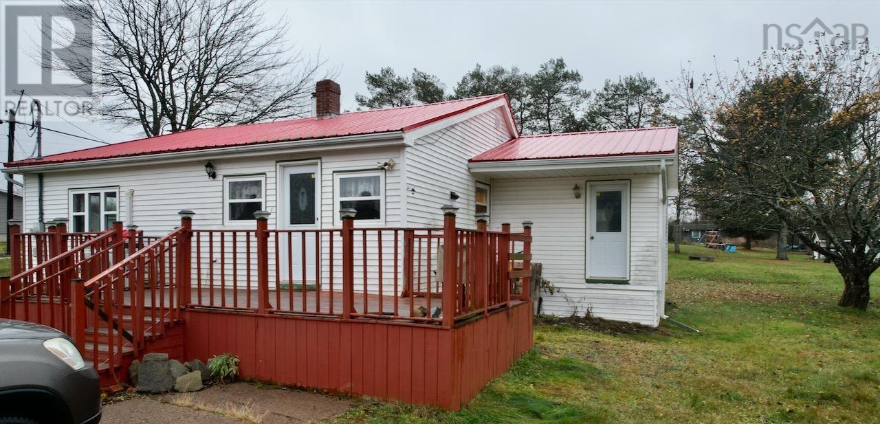 51 Cornwall Street, Amherst, Nova Scotia  B4H 1J1 - Photo 12 - 202427099