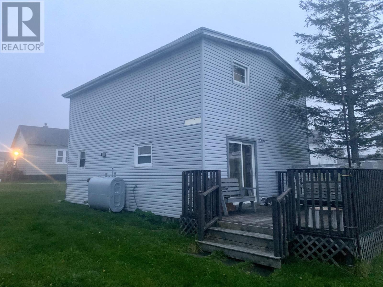 29 Boyd Street, Glace Bay, Nova Scotia  B1A 2G5 - Photo 2 - 202427165