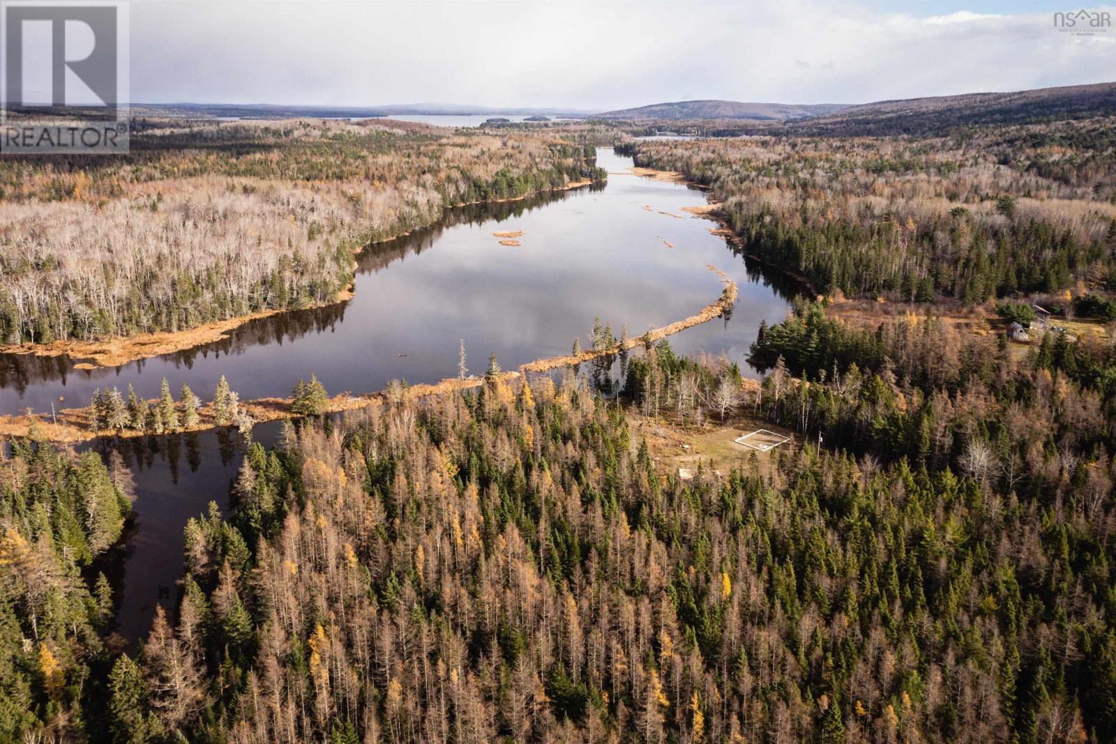 2281 South S River Denys Rd, Valley Mills, Nova Scotia  B0E 2Y0 - Photo 2 - 202427196