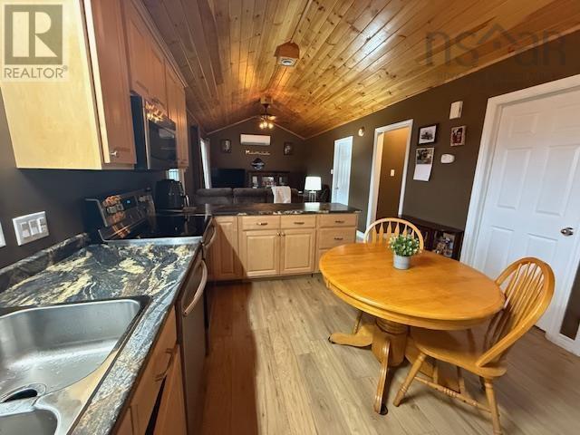 873 Loch Broom Loop Road, Loch Broom, Nova Scotia  B0K 2A0 - Photo 16 - 202427341