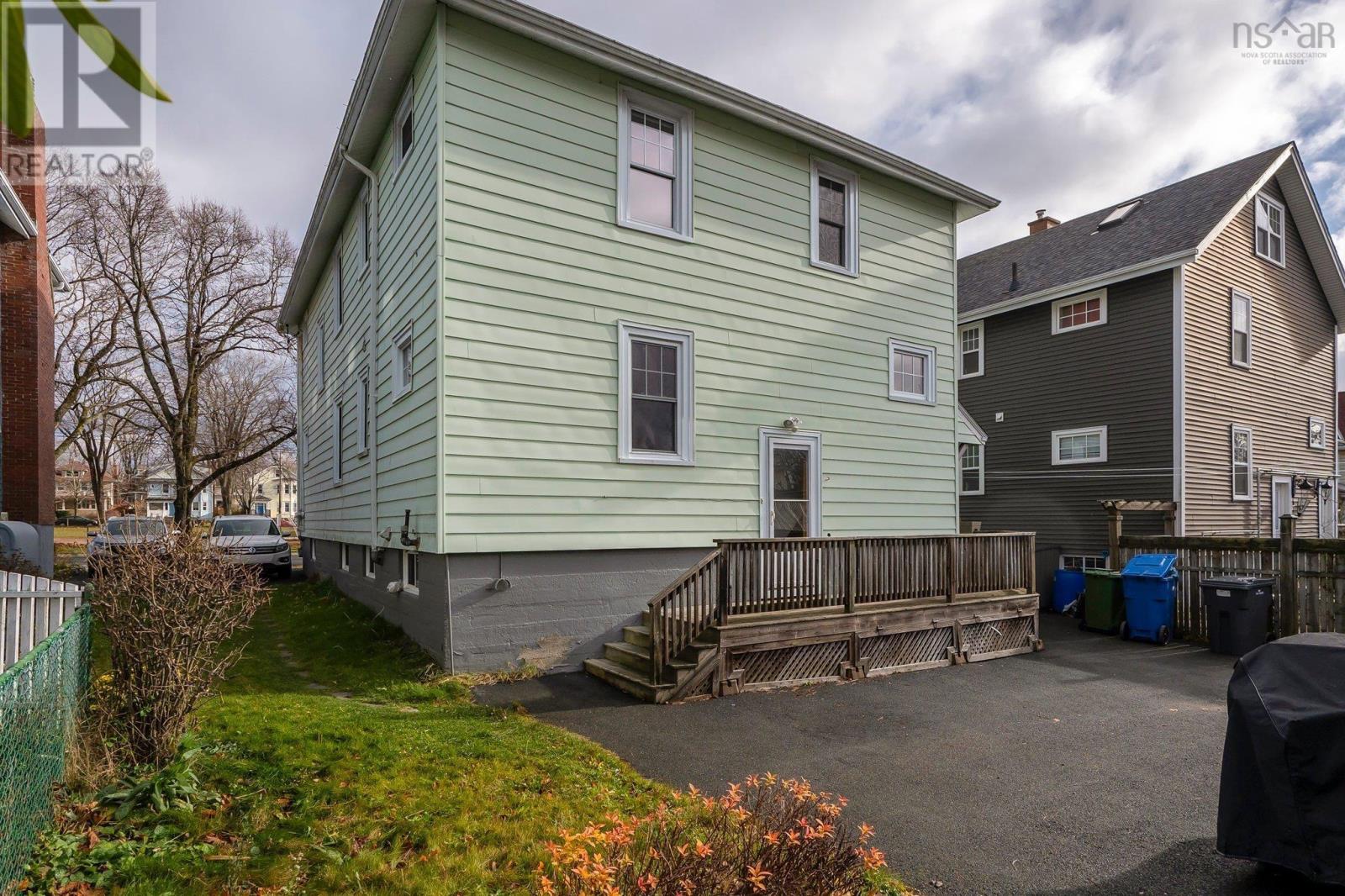 1952 1954 Beech Street, Halifax, Nova Scotia  B3H 4B8 - Photo 3 - 202427644