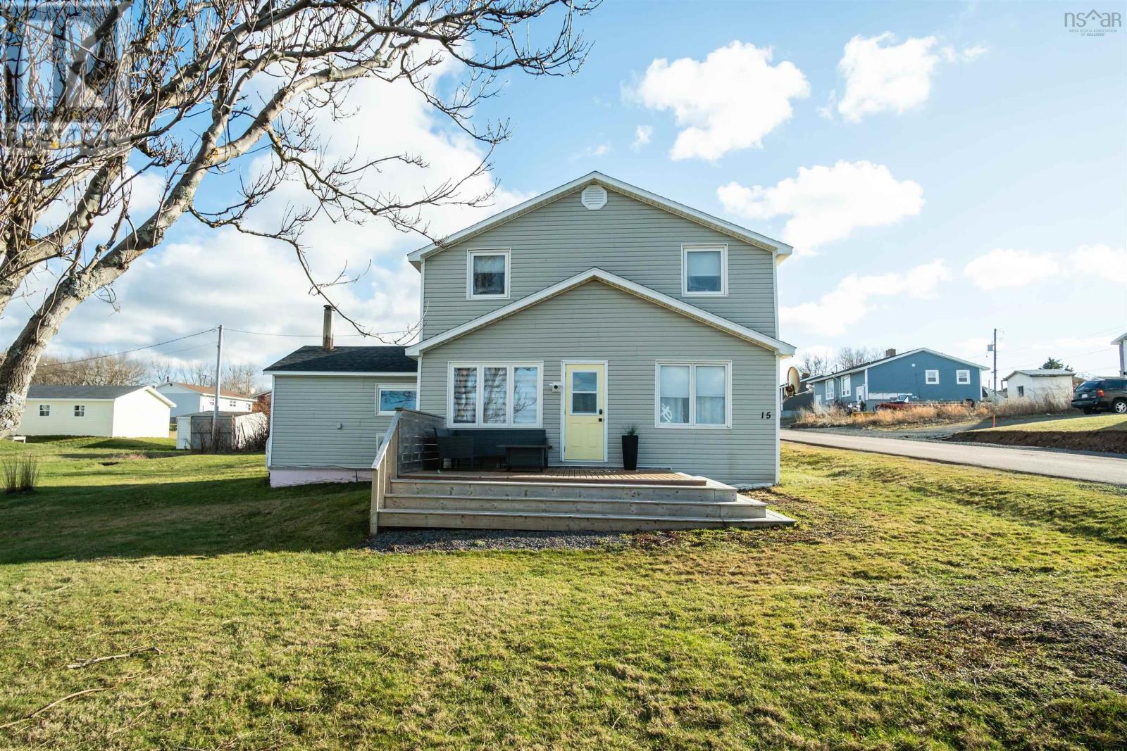 15 Allan J Memorial Avenue, Inverness, Nova Scotia  B0E 1N0 - Photo 3 - 202427674