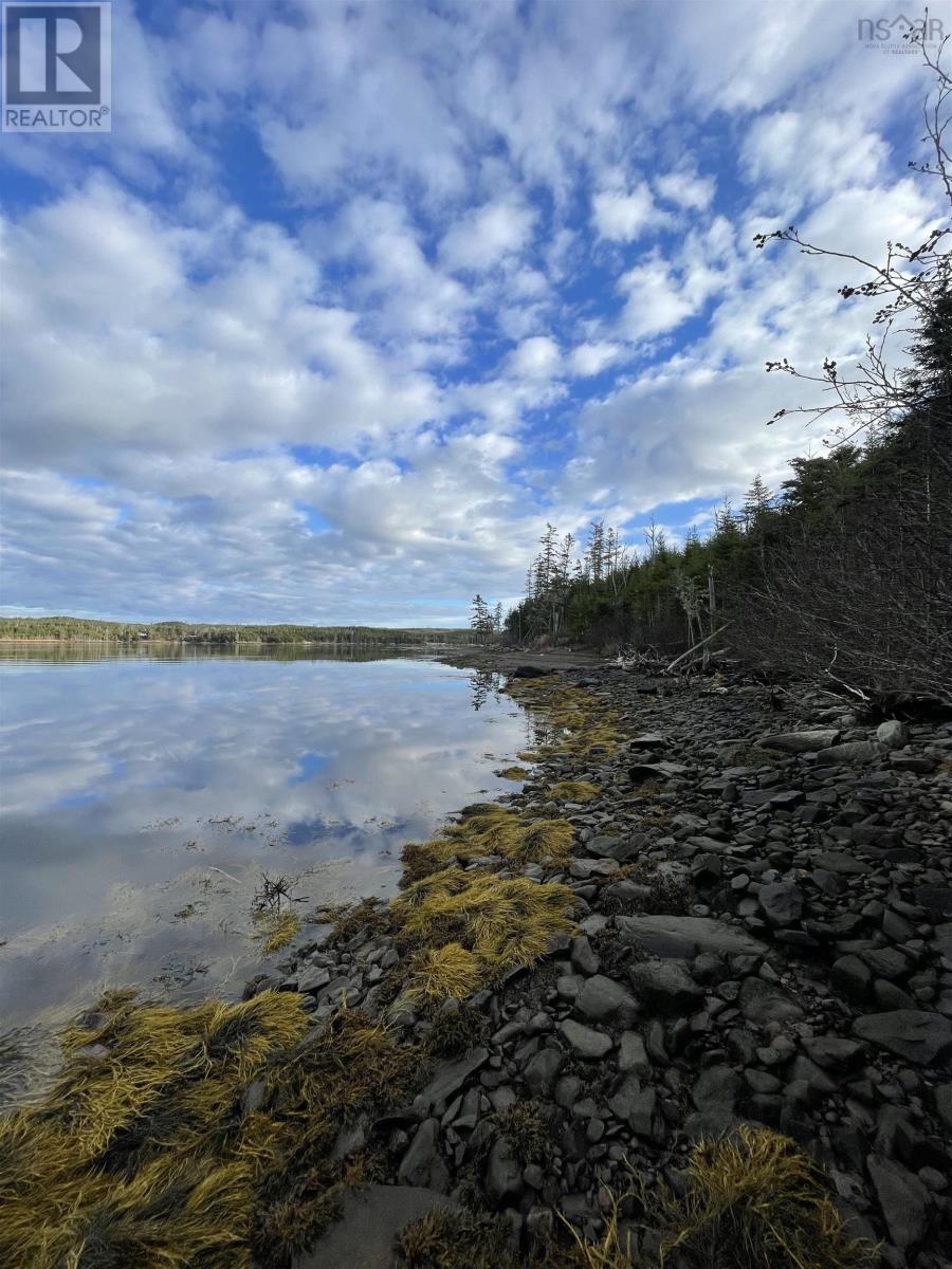 21-2 West Liscomb Point Road, West Liscomb, Nova Scotia  B0J 2A0 - Photo 10 - 202427717