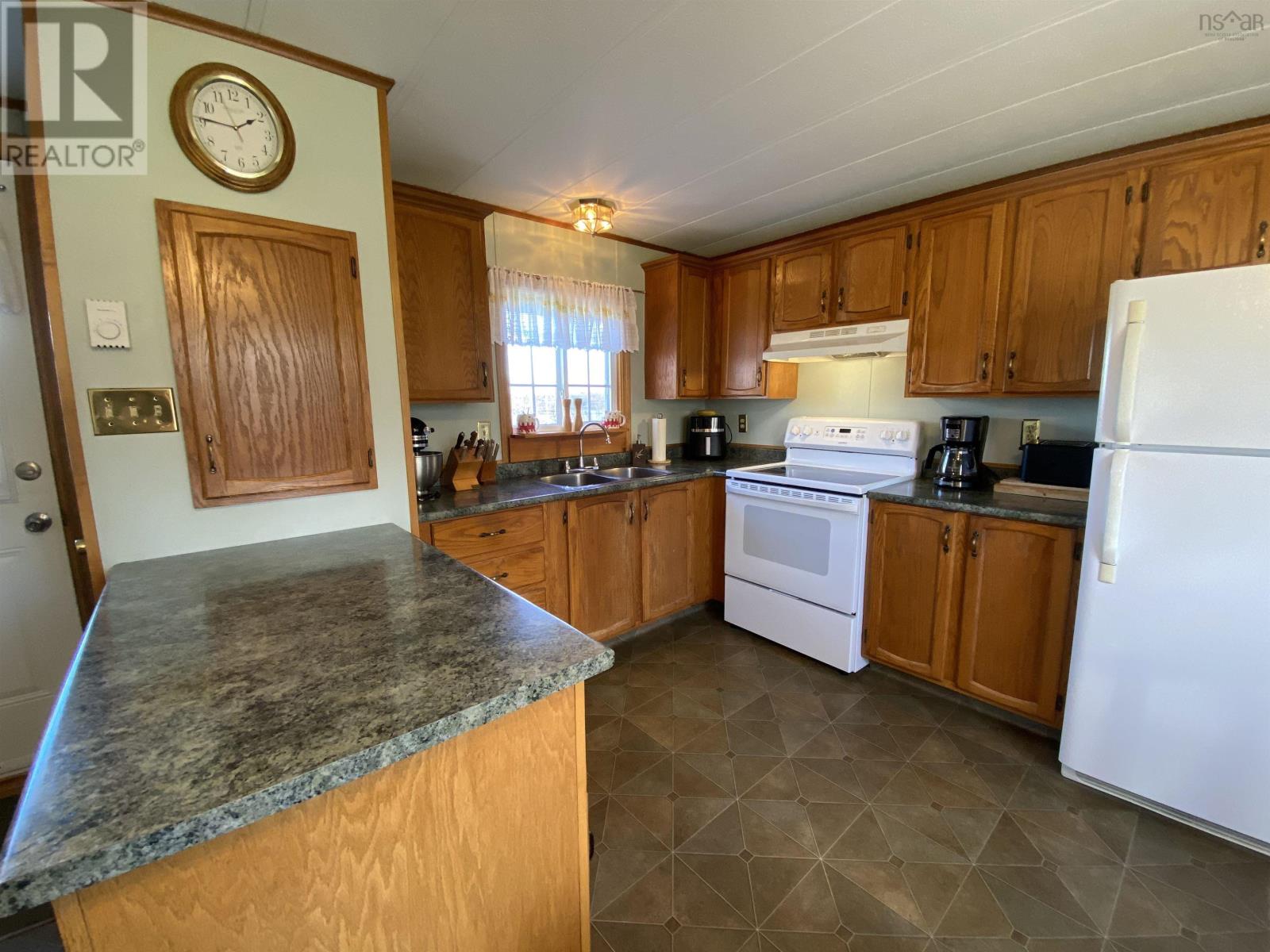 1817 376 Highway, Lyons Brook, Nova Scotia  B0K 1H0 - Photo 11 - 202427817