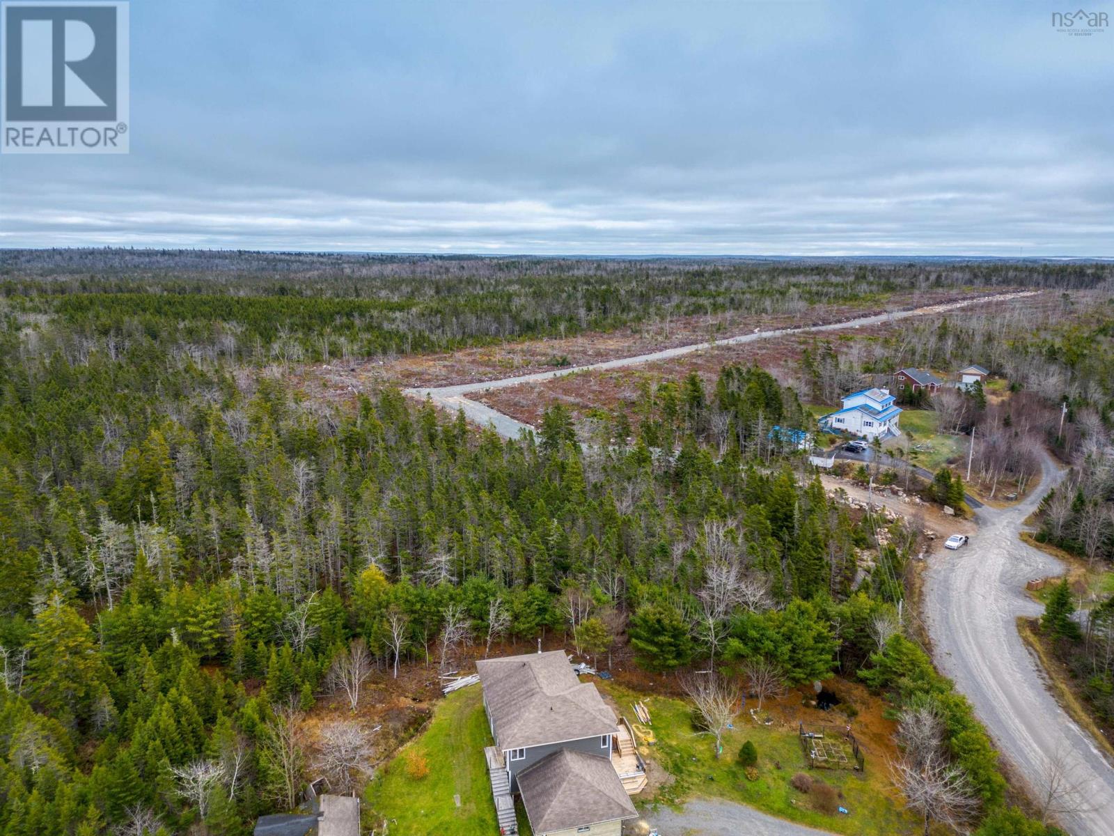 26 Adams Drive, Hackett's Cove, Nova Scotia  B3Z 3M8 - Photo 10 - 202428033