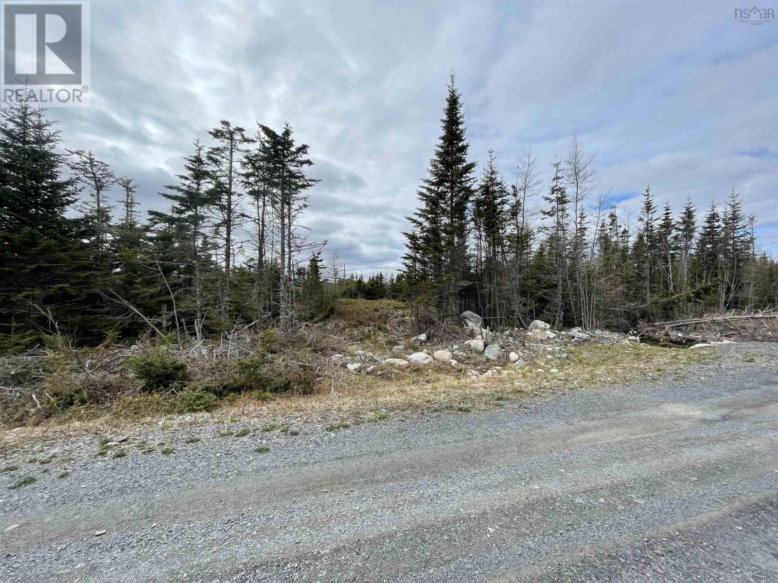 143 19 Lipkudamoonk Path, Clam Bay, Nova Scotia  B0J 1Y0 - Photo 2 - 202428060