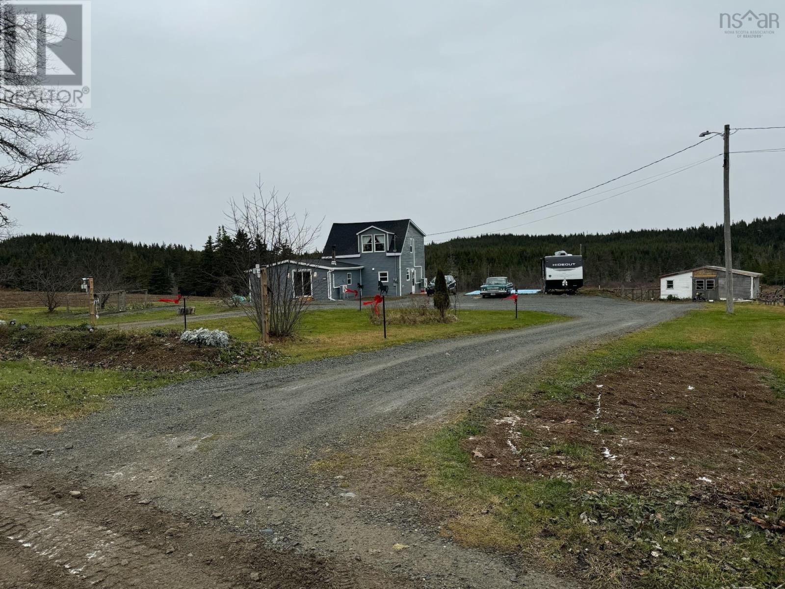 1379 Salmon River Road, Salmon River, Nova Scotia  B0E 1S0 - Photo 26 - 202428100