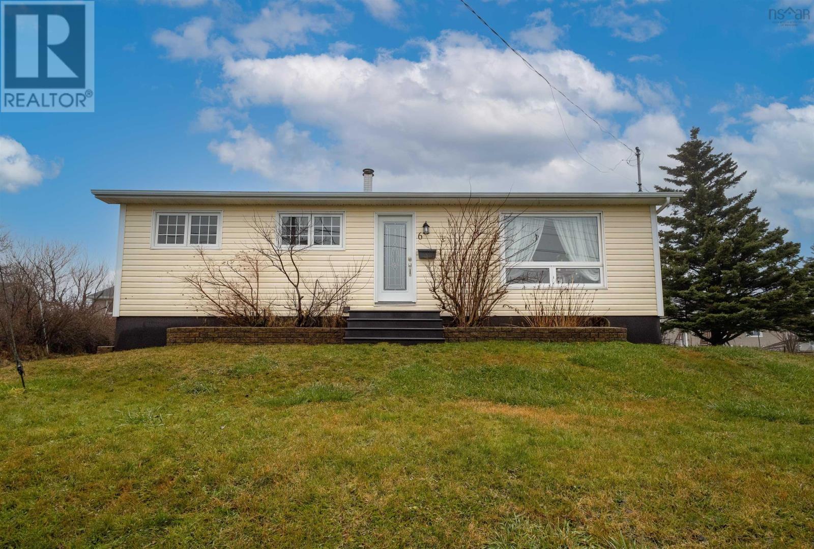 6 Bluewater Drive, Glace Bay, Nova Scotia  B1A 3S8 - Photo 8 - 202428184