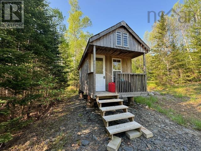 52 Down River Lane, Maplewood, Nova Scotia  B0R 1A0 - Photo 4 - 202428221