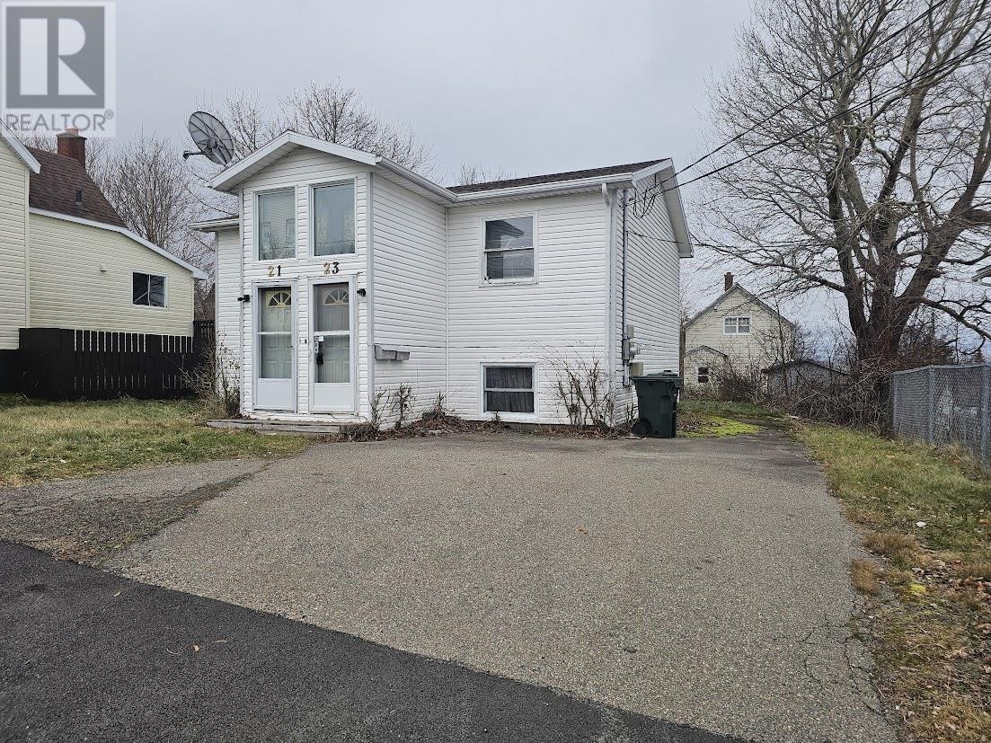 21-23 Newbury Street, Sydney, Nova Scotia  B1P 3P7 - Photo 3 - 202428403