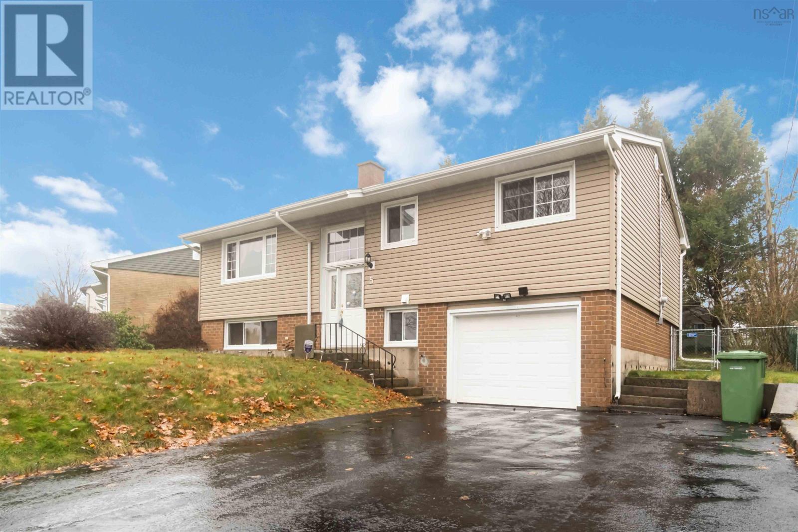 5 Agincourt Crescent, Dartmouth, Nova Scotia  B2V 1H9 - Photo 2 - 202428415