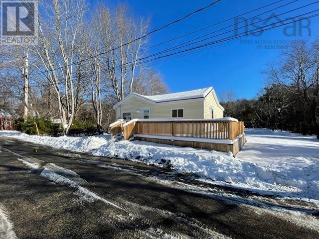 37 Franks Lane, Bridgewater, Nova Scotia  B4V 2R9 - Photo 6 - 202428576