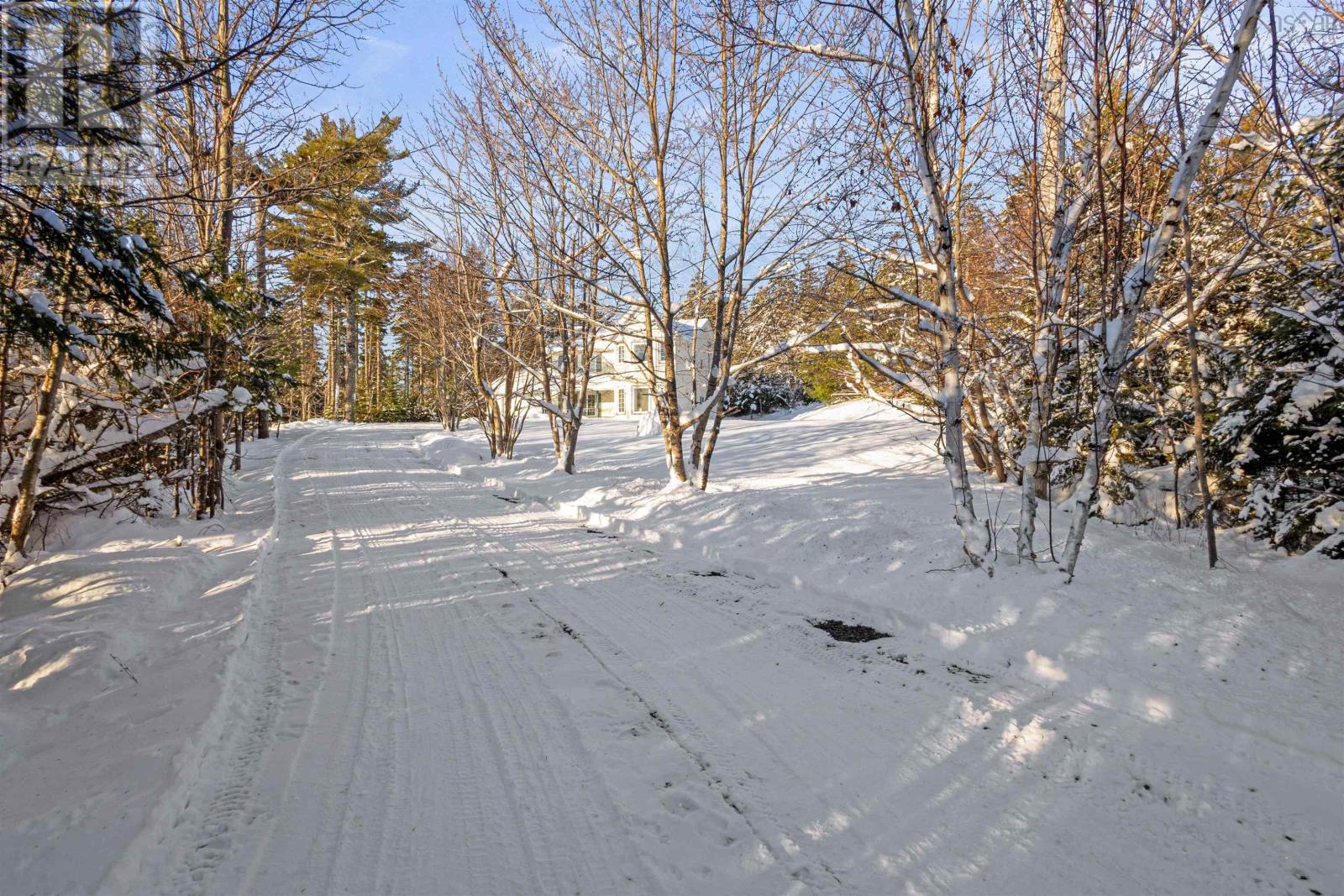 64 Hemlock Drive, Upper Tantallon, Nova Scotia  B3Z 1M5 - Photo 3 - 202500046